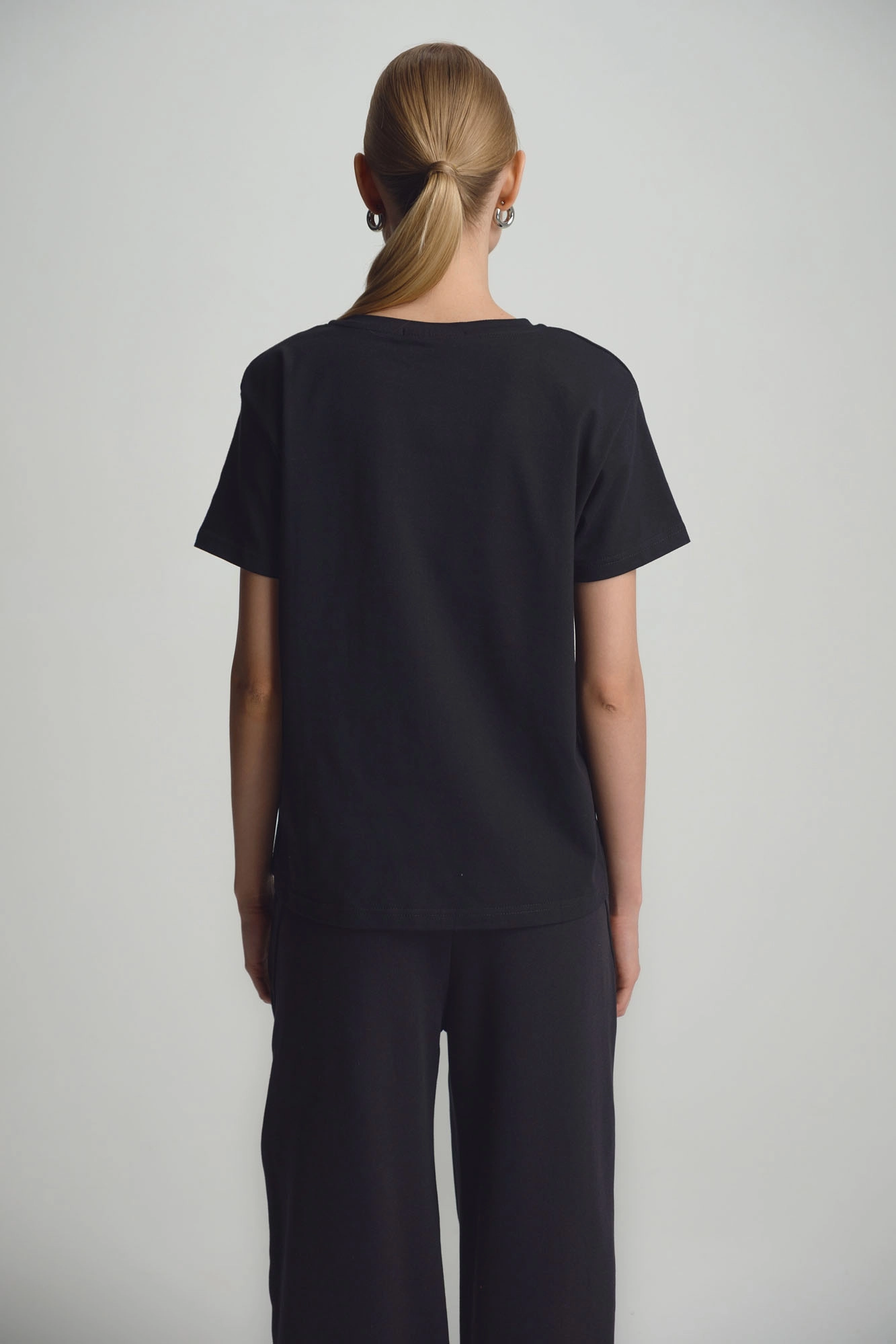 W-252-P-22-0205 футболка the hills 