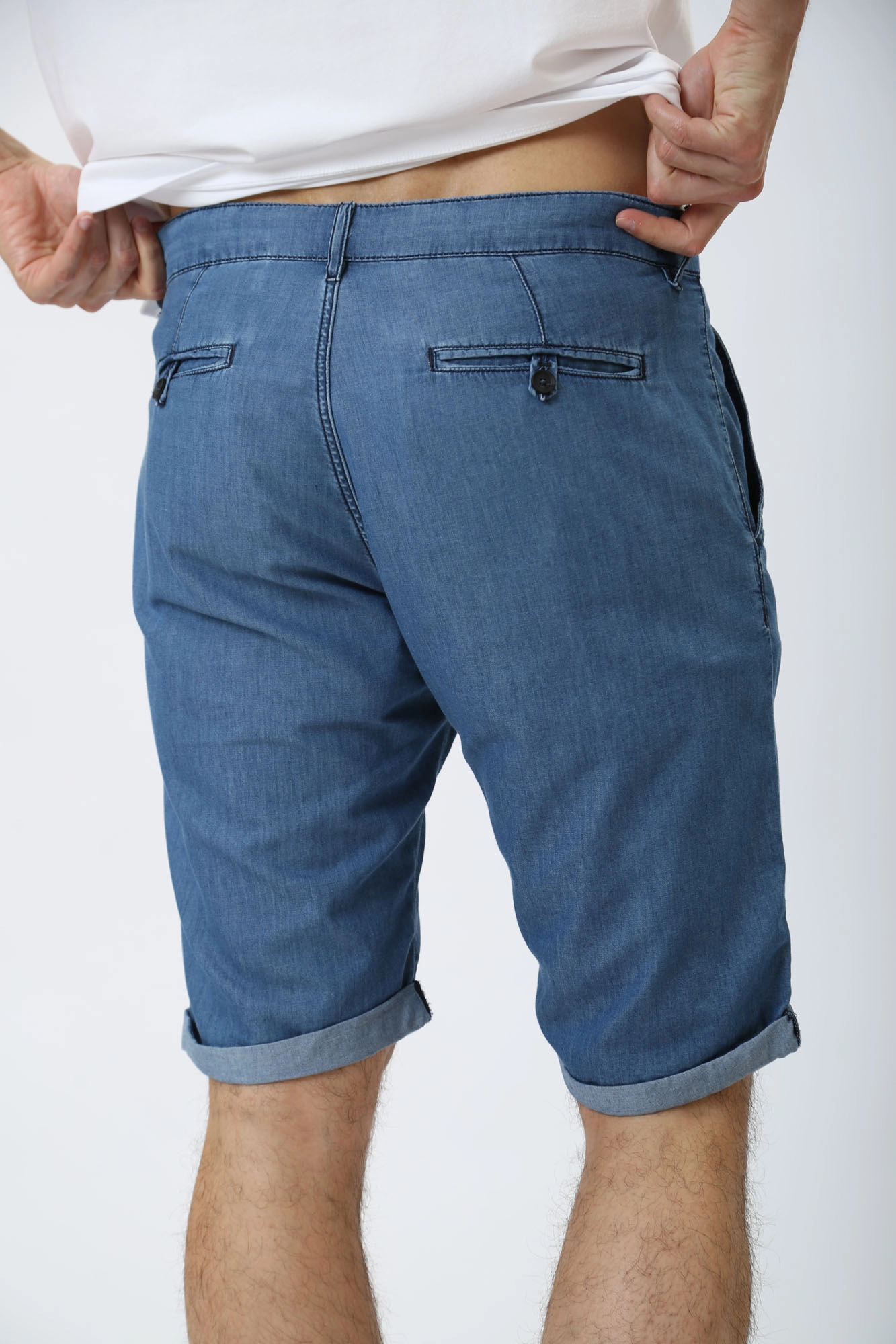 542806_255812 Шорты Karl Lagerfeld Голубой