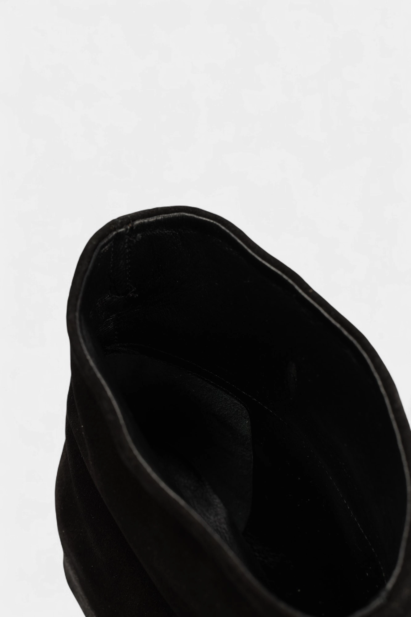 16-241K58 Казаки Marc Cony Черный