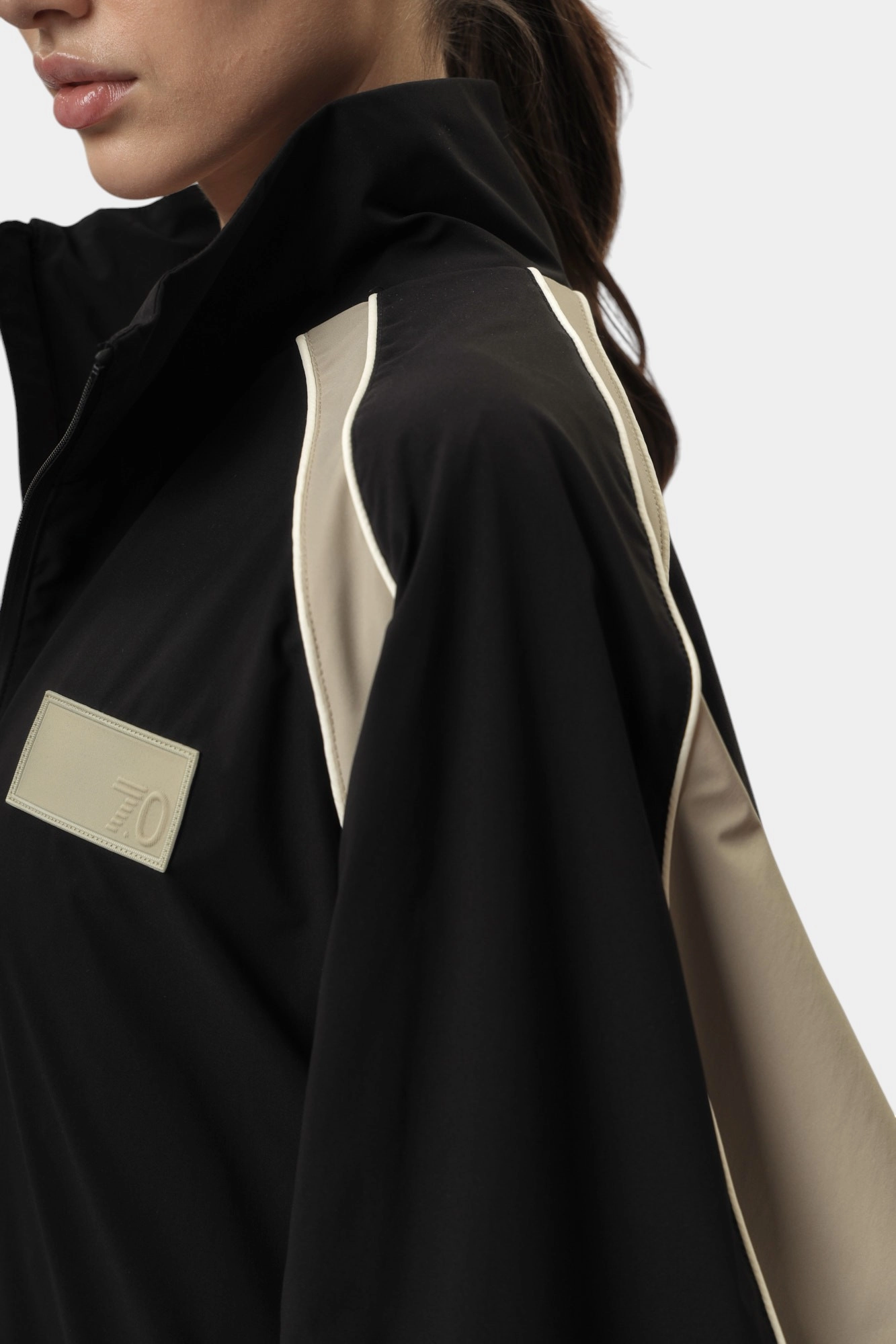 7X000086_AF14333 ветровка ea7