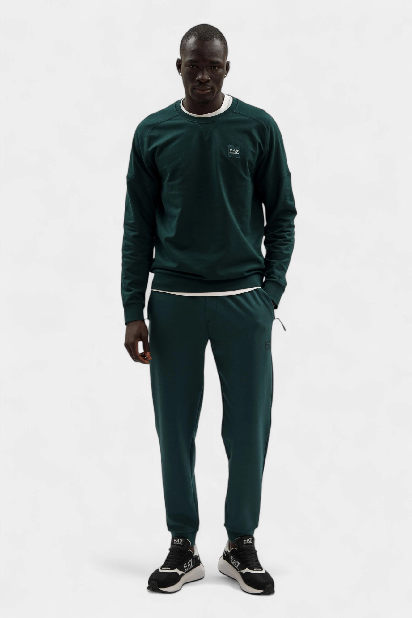 7M000902_AF13512 Свитшот EA7 Зеленый