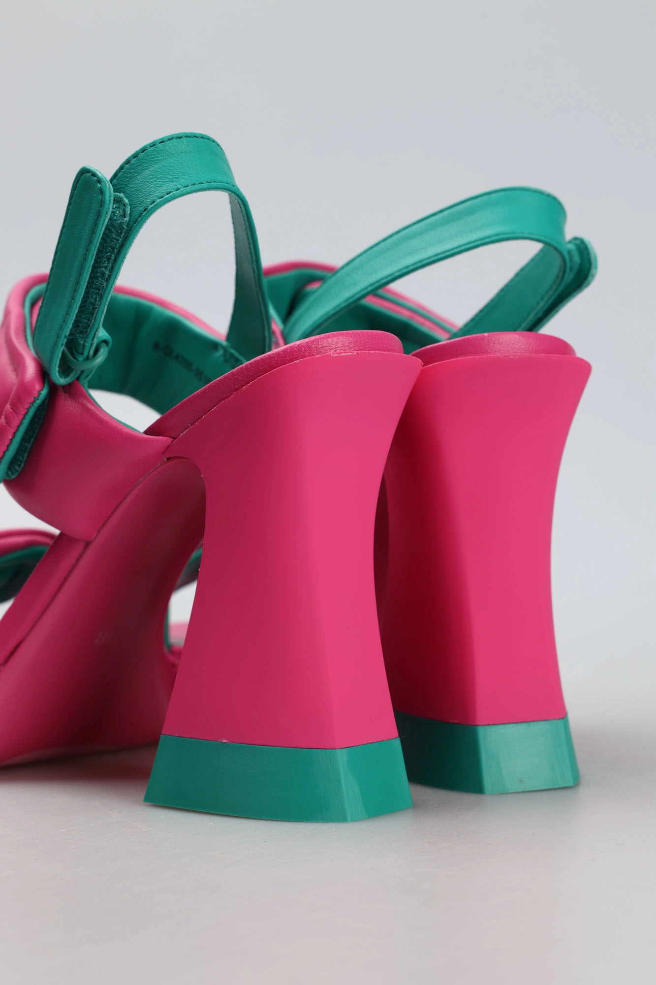 GL4205-3510 Босоножки Graciana Розовый