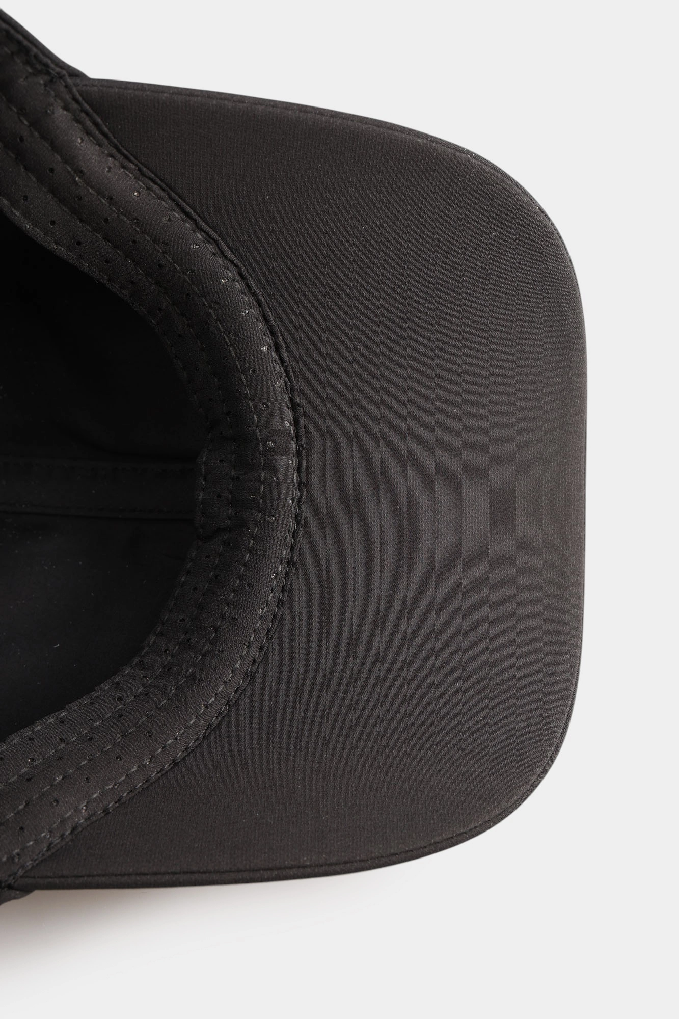 7X000401_AF13554 Кепка EA7 Черный