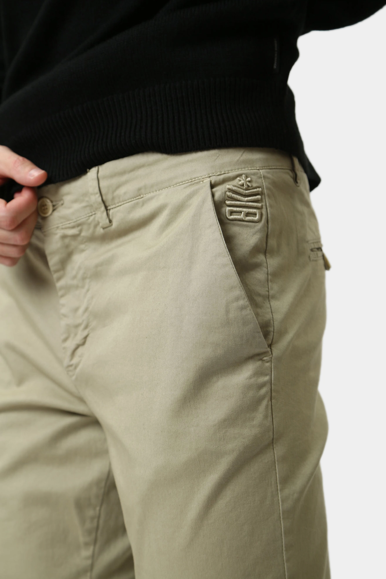 PBMP0050 Брюки чиносы Bikkembergs Серый