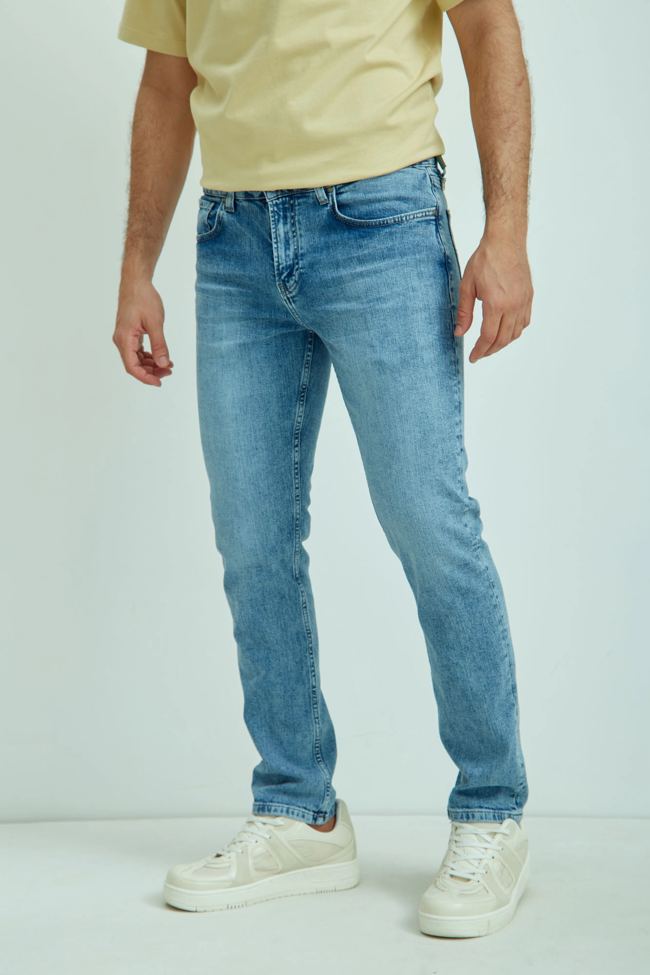 VM-OMA-33-028 Джинсы SLIM  Van Mich Голубой