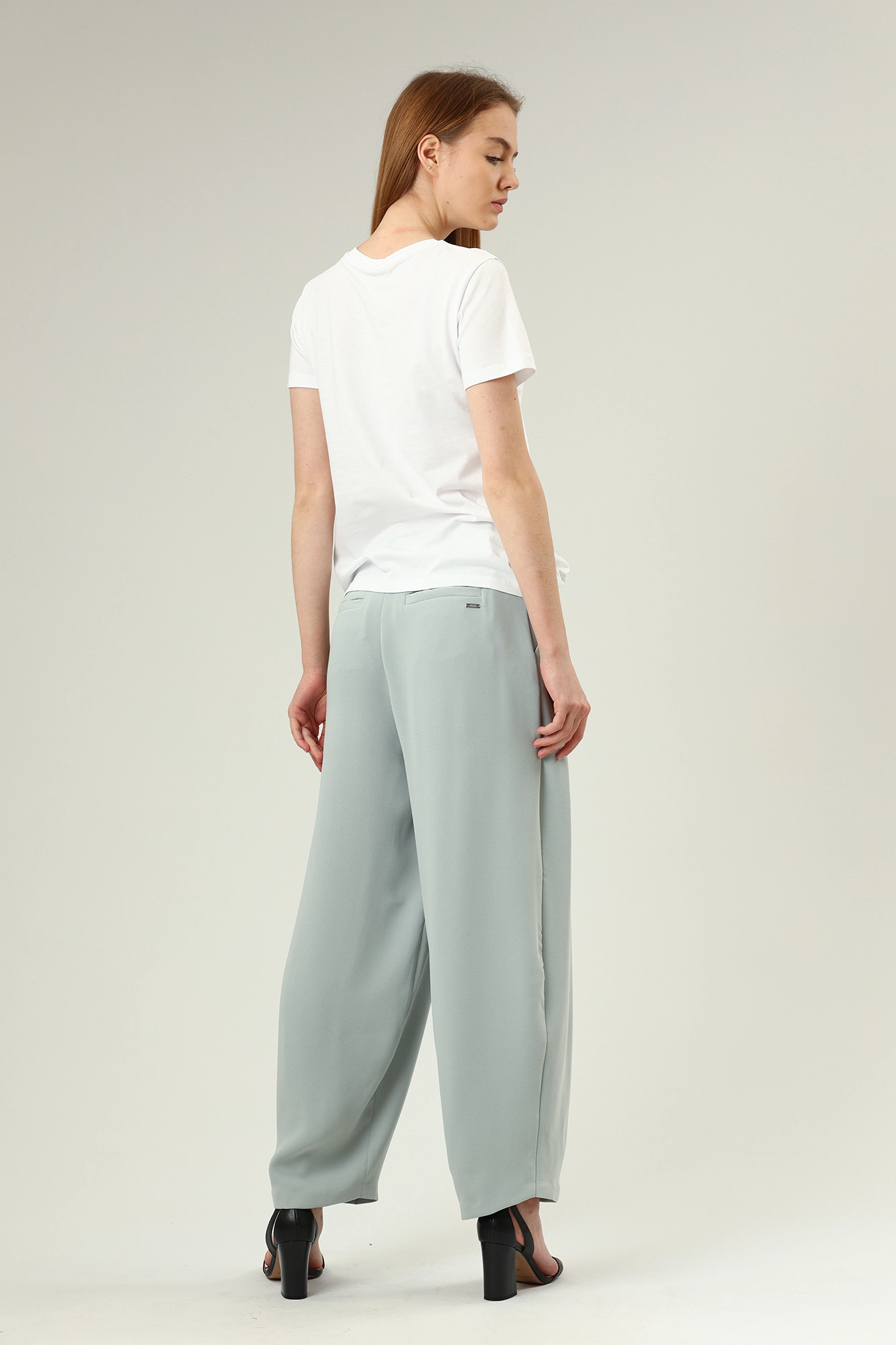 3LYP10_YN3CZ брюки armani exchange 