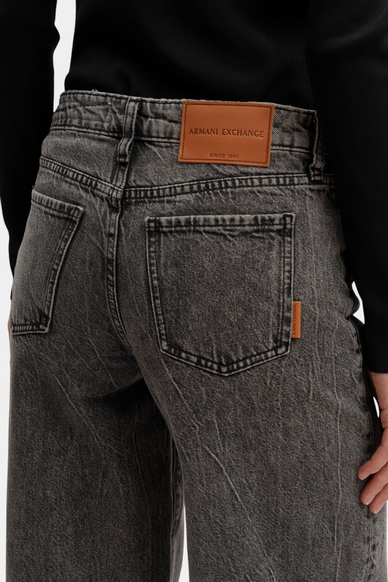 XW000056_AF14459 джинсы armani exchange 