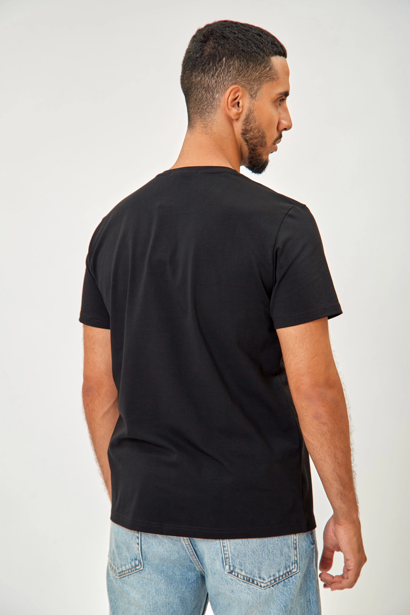 267 Футболка The Hills Черный