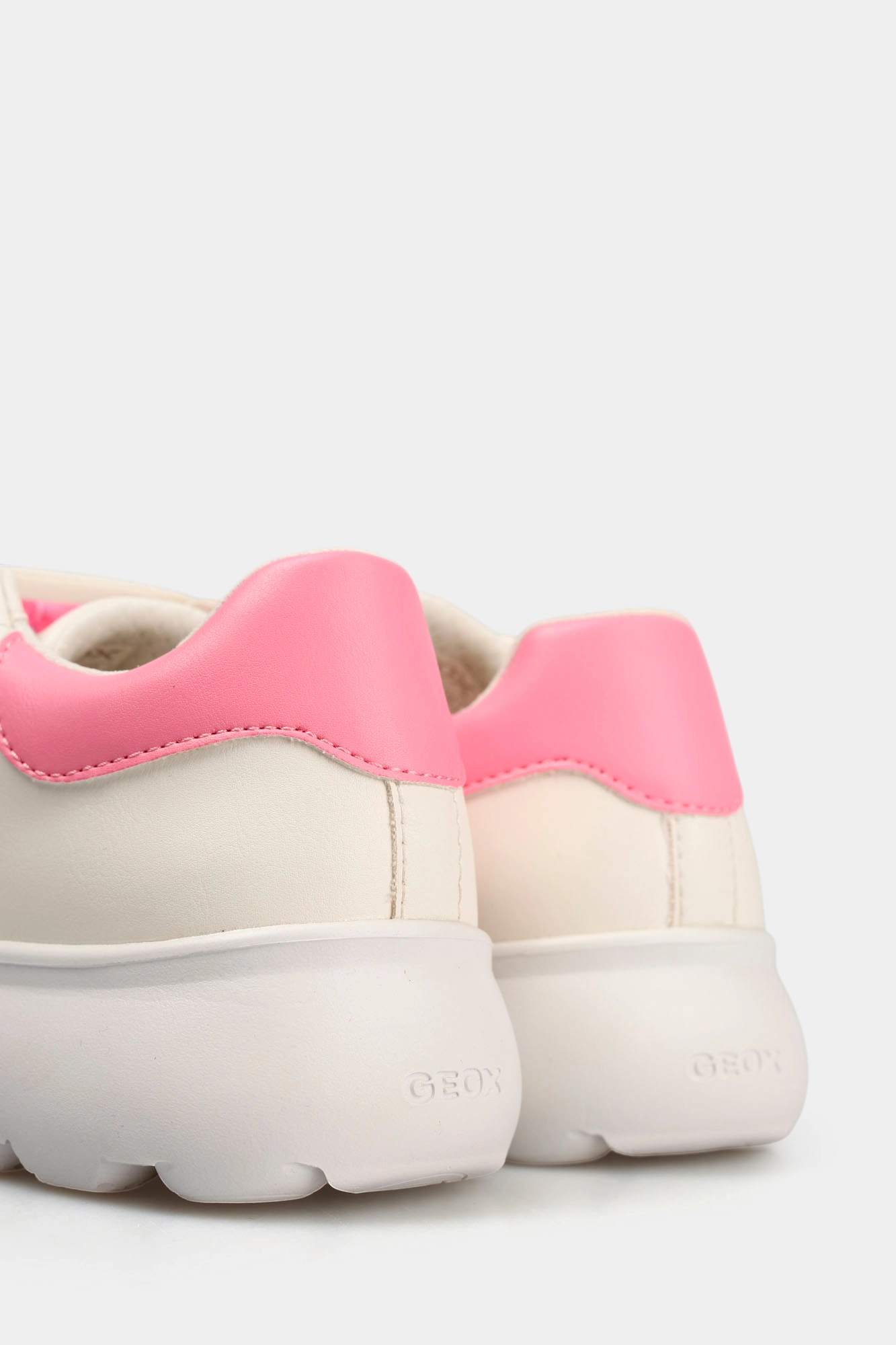 J55MRA000B Кроссовки Geox Белый