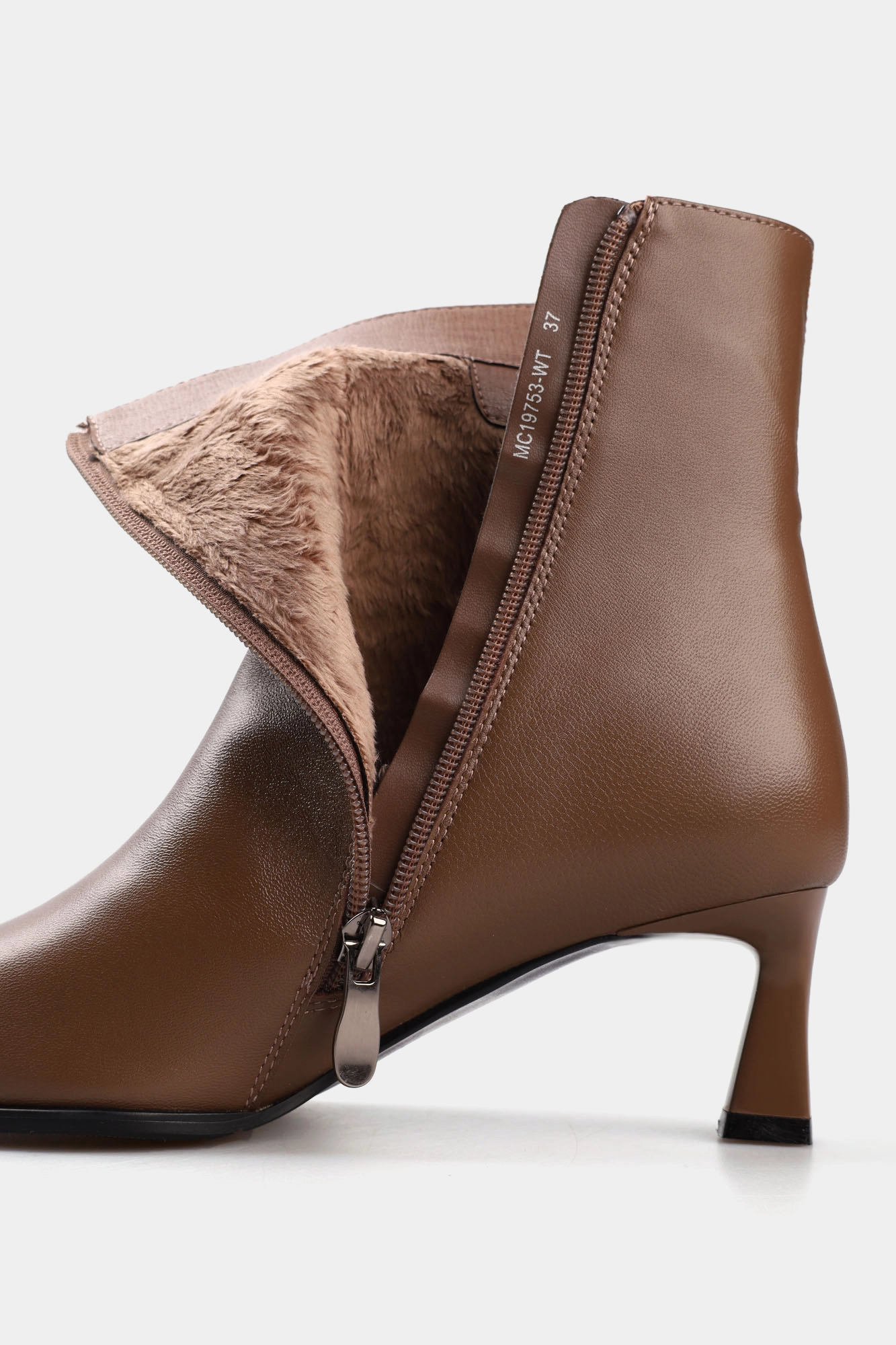 MC19753 Ботильоны Marc Cony Коричневый