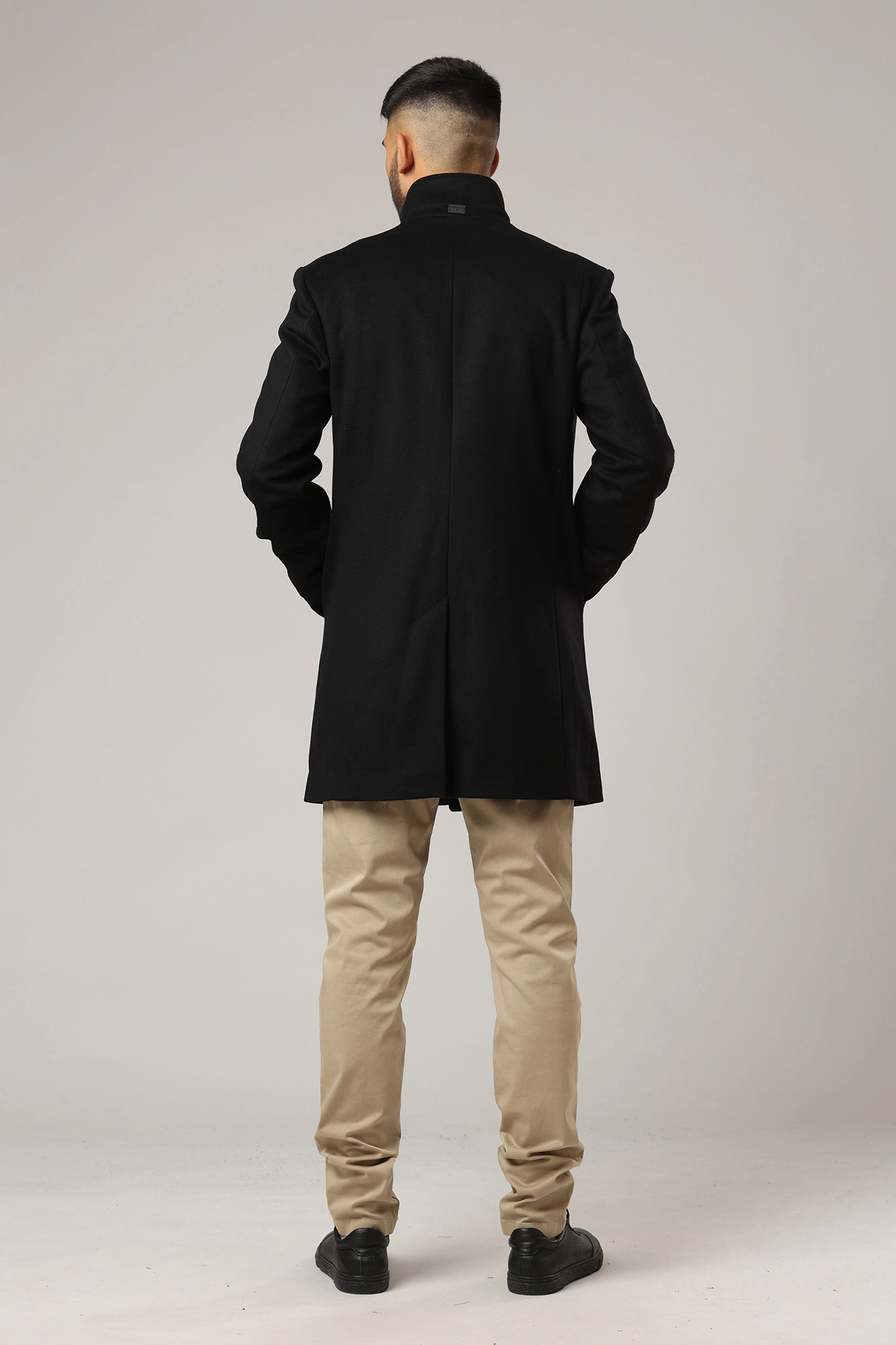 30034539_10005984 Пальто Strellson Черный