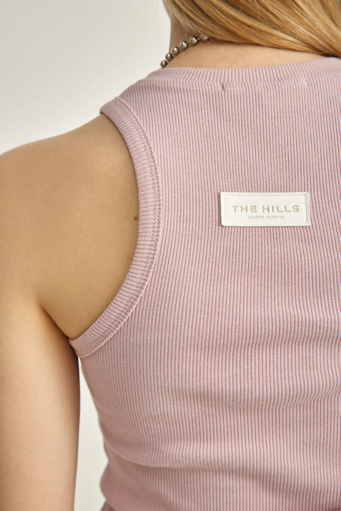 W-241-THT-20-1052 майка the hills 