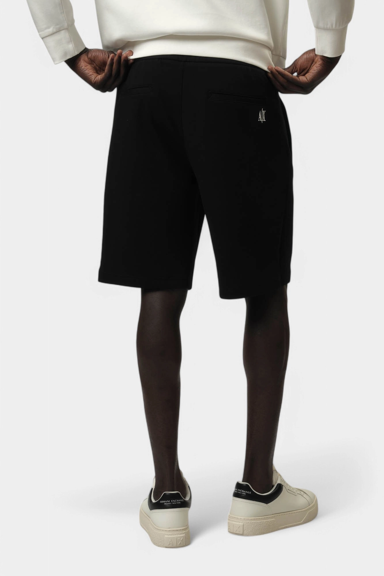 XM000372_AF10818 Шорты трикотажные Armani Exchange 