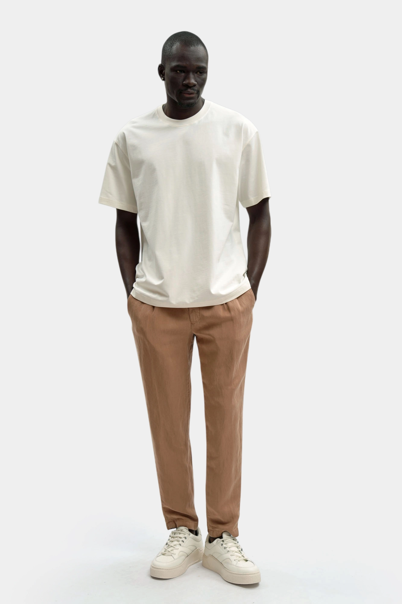 30102699_10015385 Брюки льняные чиносы Strellson Бежевый