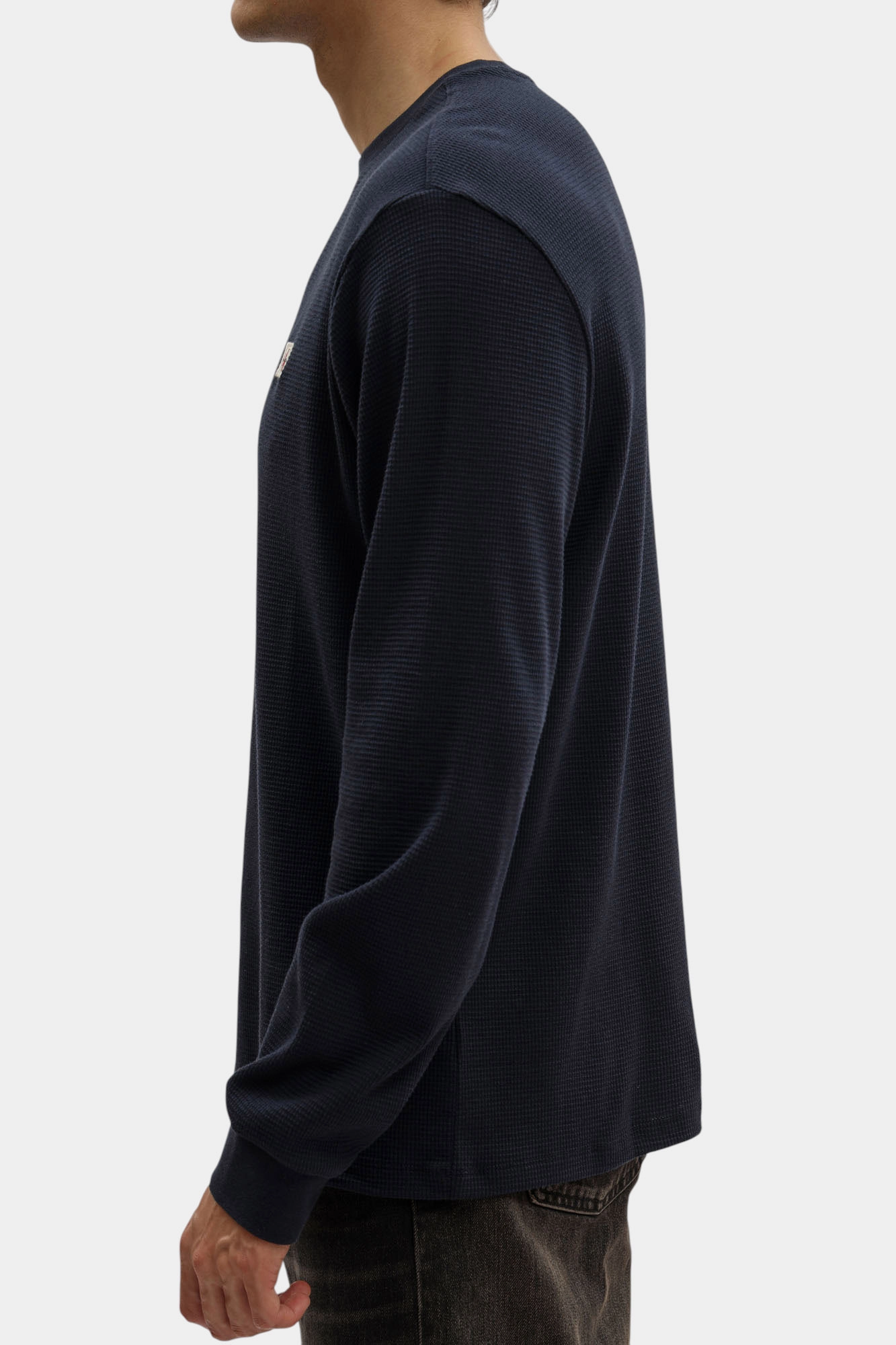 LV040EM217 Лонгслив Calvin Klein Jeans Черный