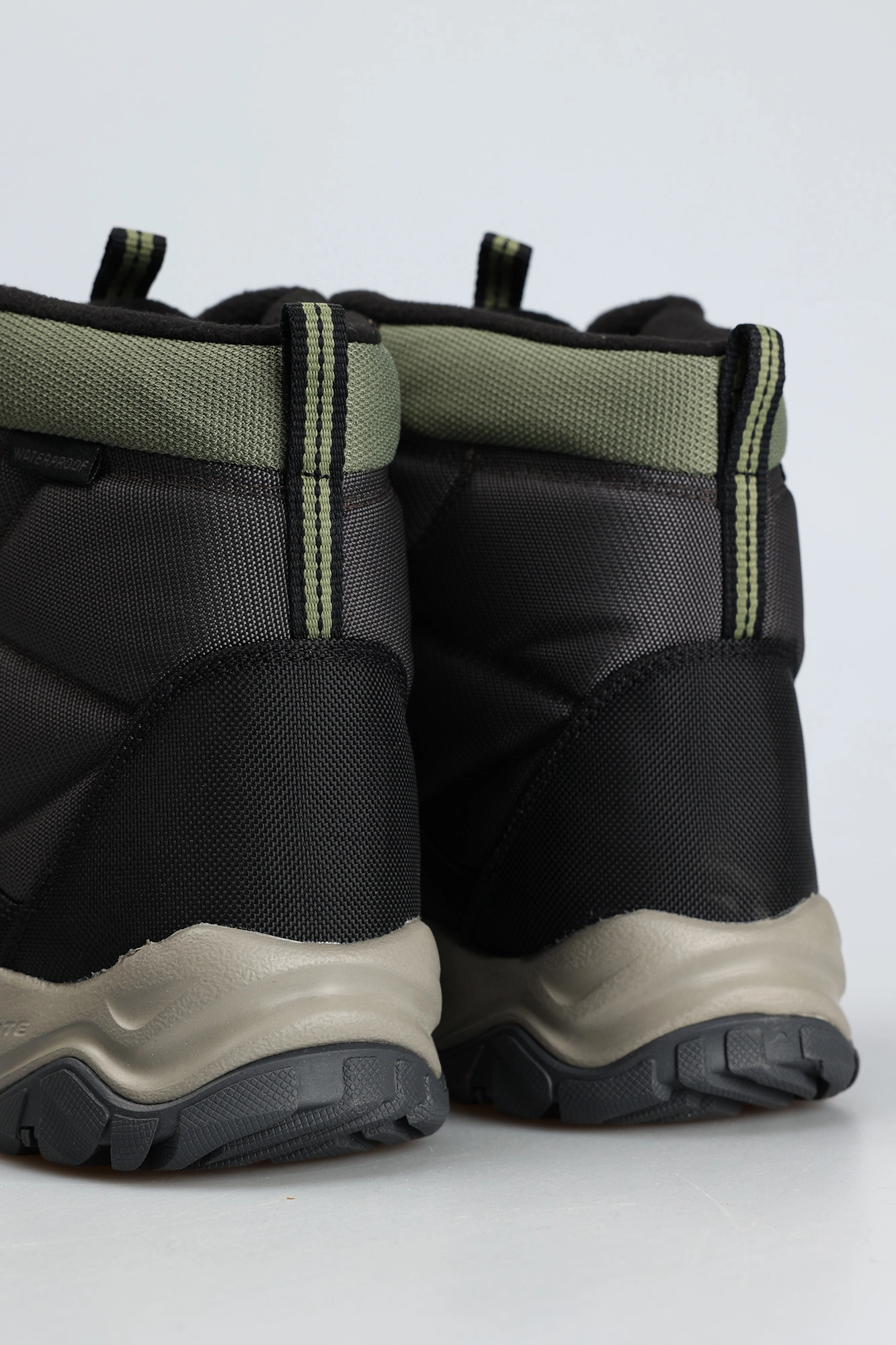 1672881 Ботинки FIRECAMP™ BOOT Columbia Хаки