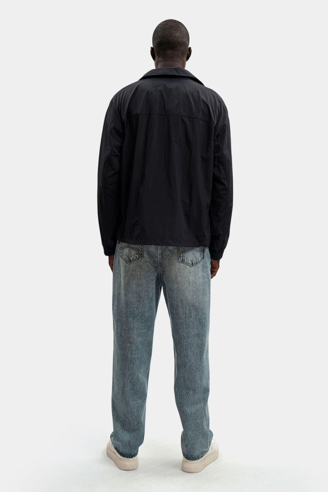 XM002127_AF22504 Ветровка Armani Exchange Синий