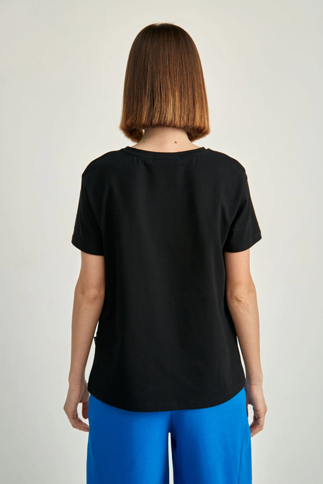 W-241-P-22-0092 футболка the hills 