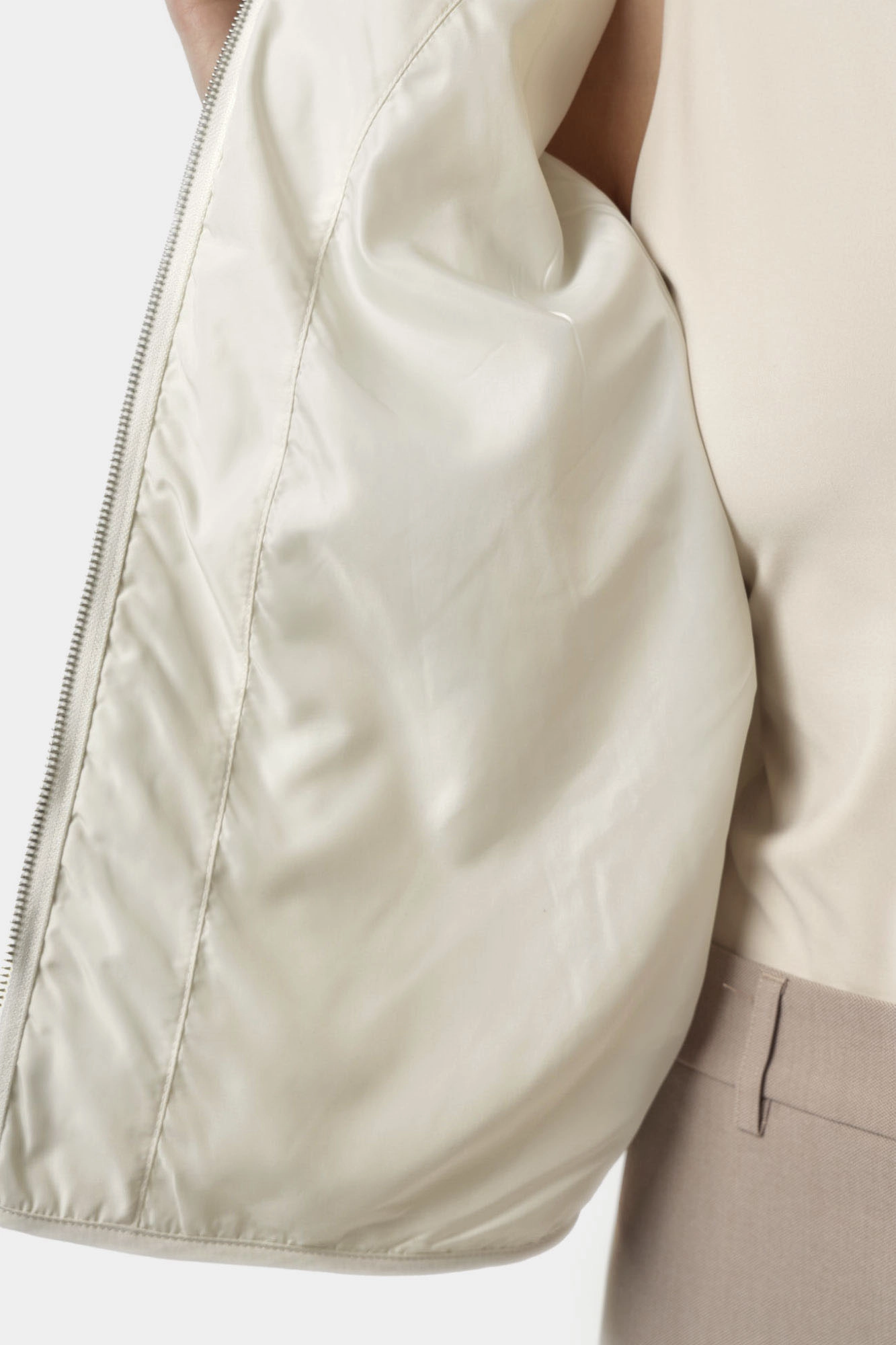 J20J224701 бомбер calvin klein jeans 