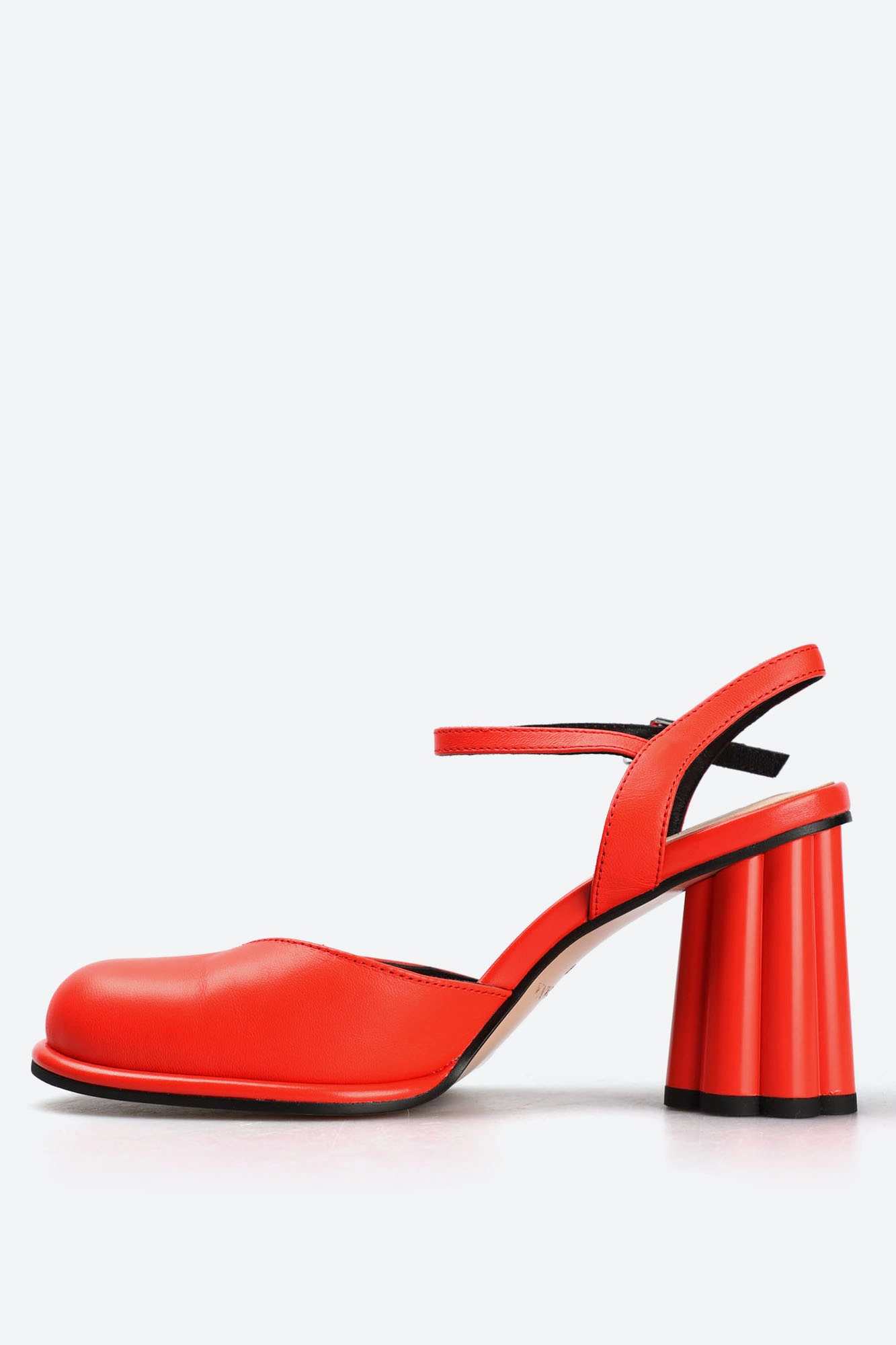 GR2316-5 Босоножки Graciana Красный