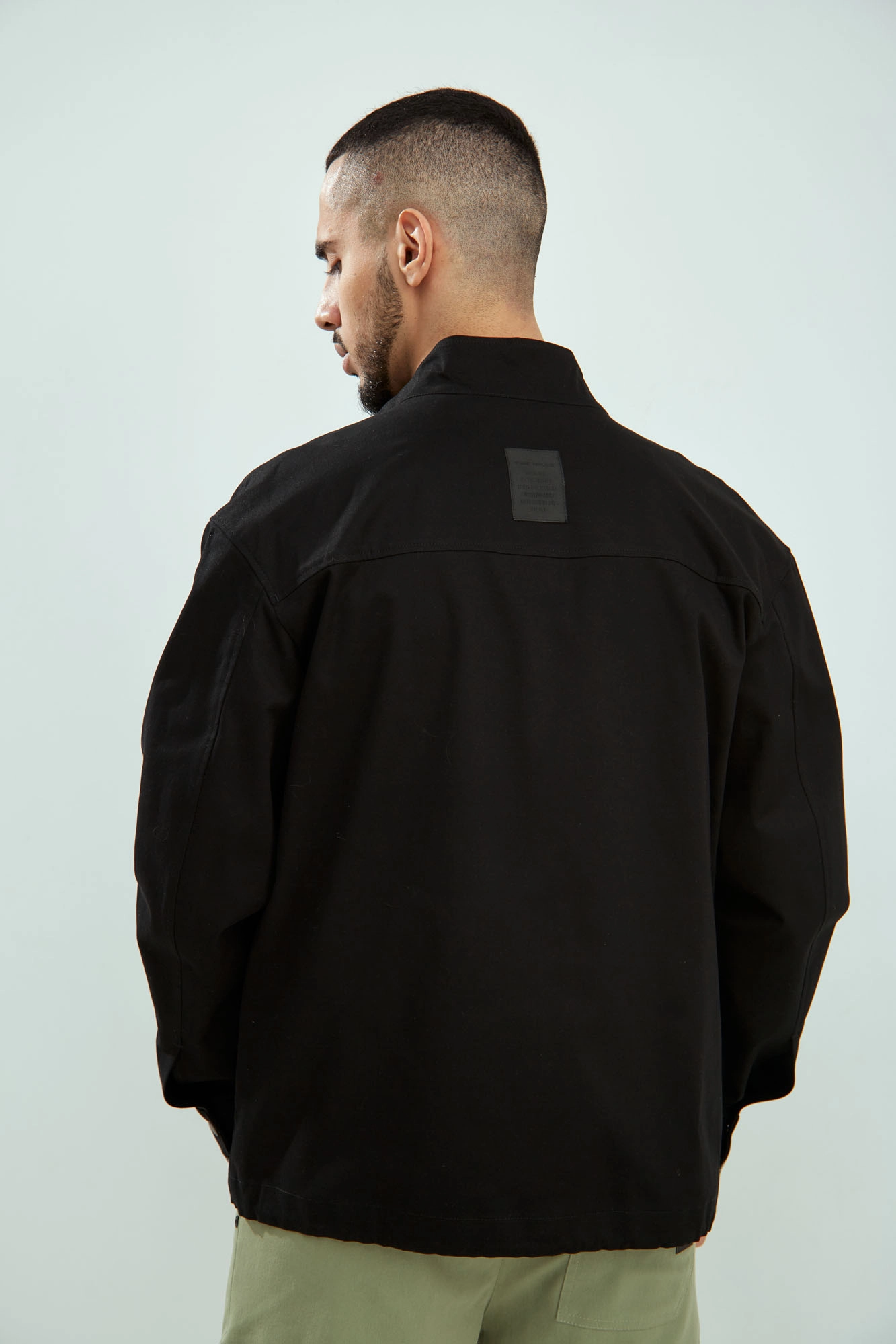 M-241-TH-56-0001 Ветровка The Hills Черный