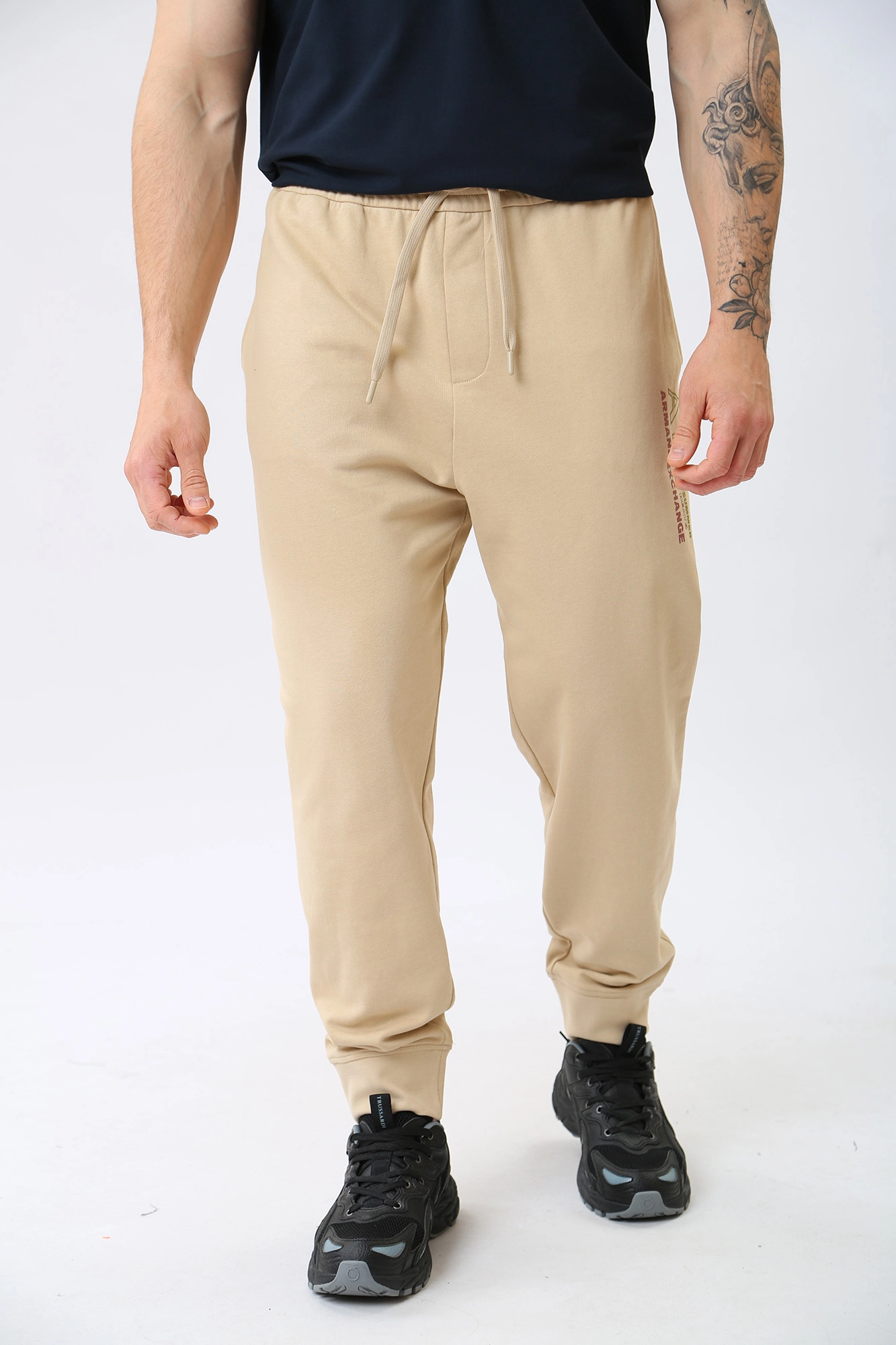 3RZPJA_ZJ7KZ Брюки спортивные Armani Exchange Серый