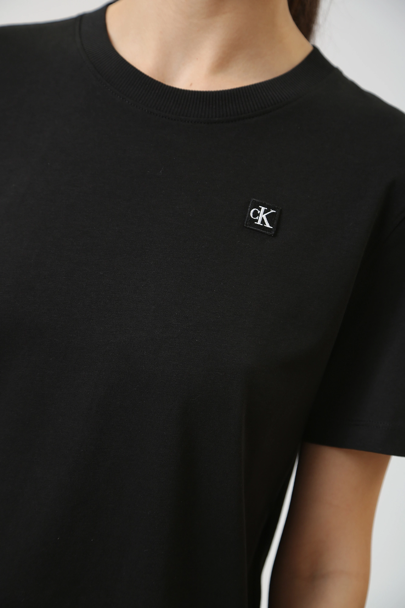 J20J223226 футболка calvin klein jeans 