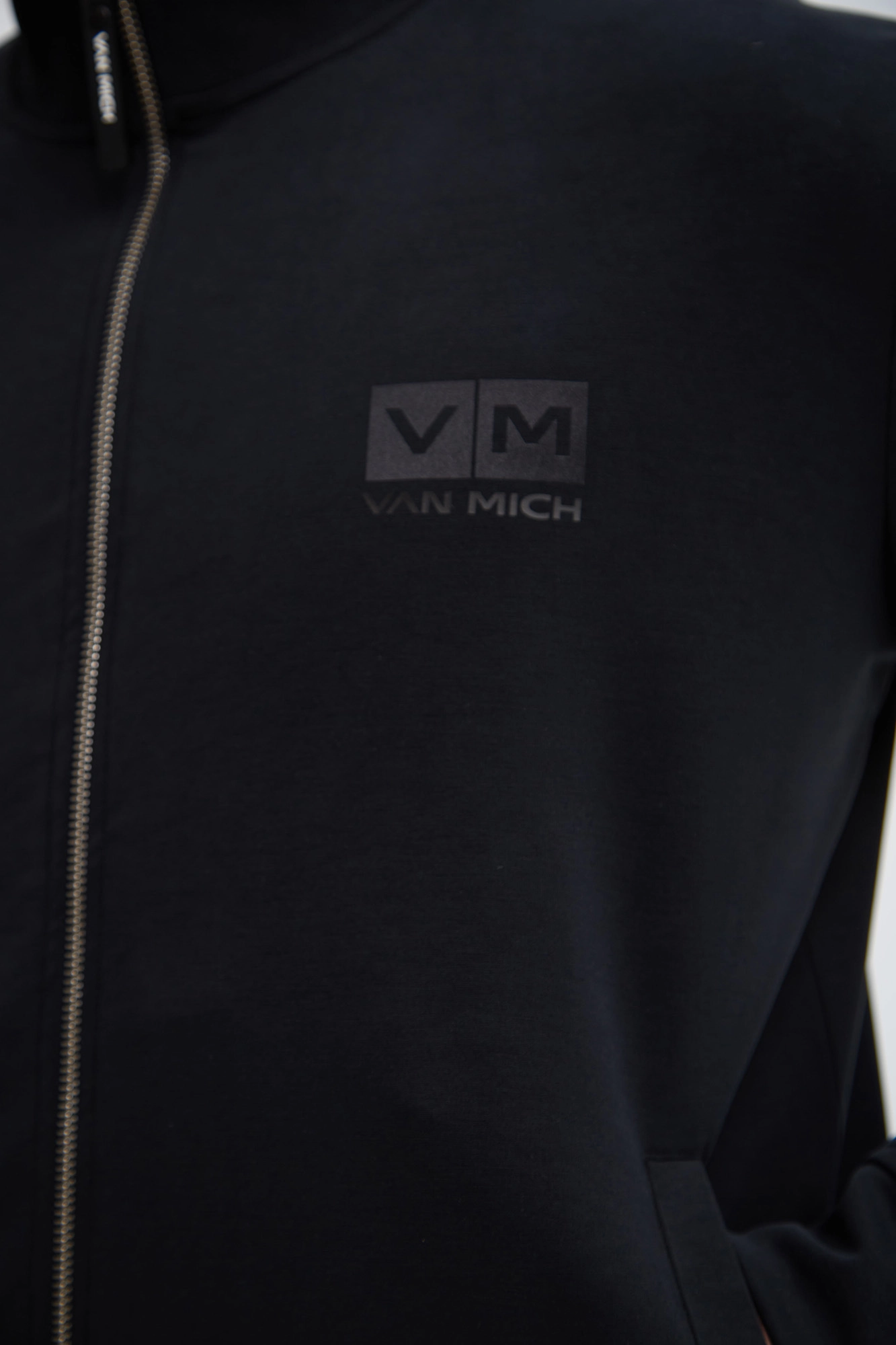 VM-231-53-020 Толстовка Van Mich Черный
