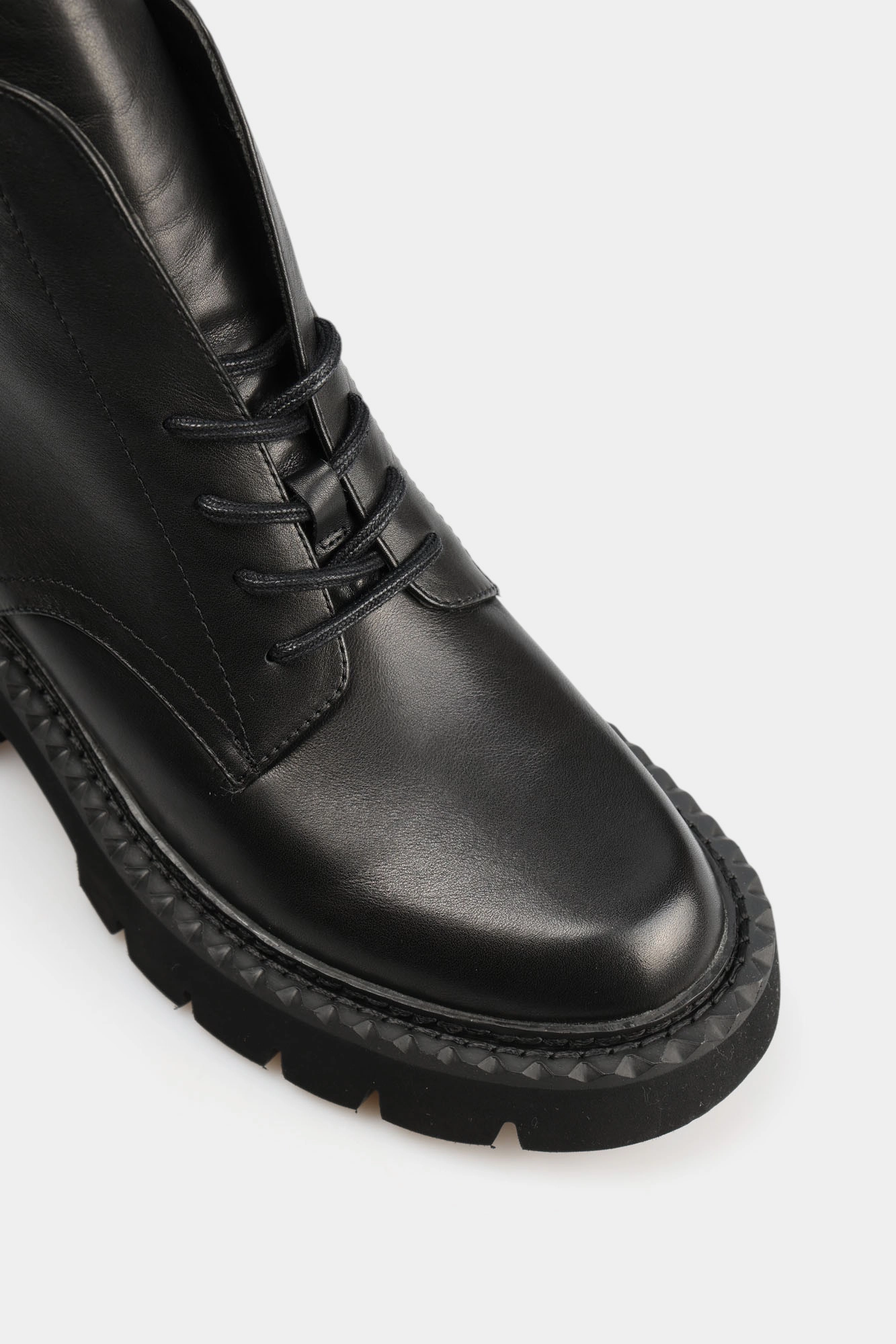 W0050B-5D04-1 Ботинки Graciana Черный