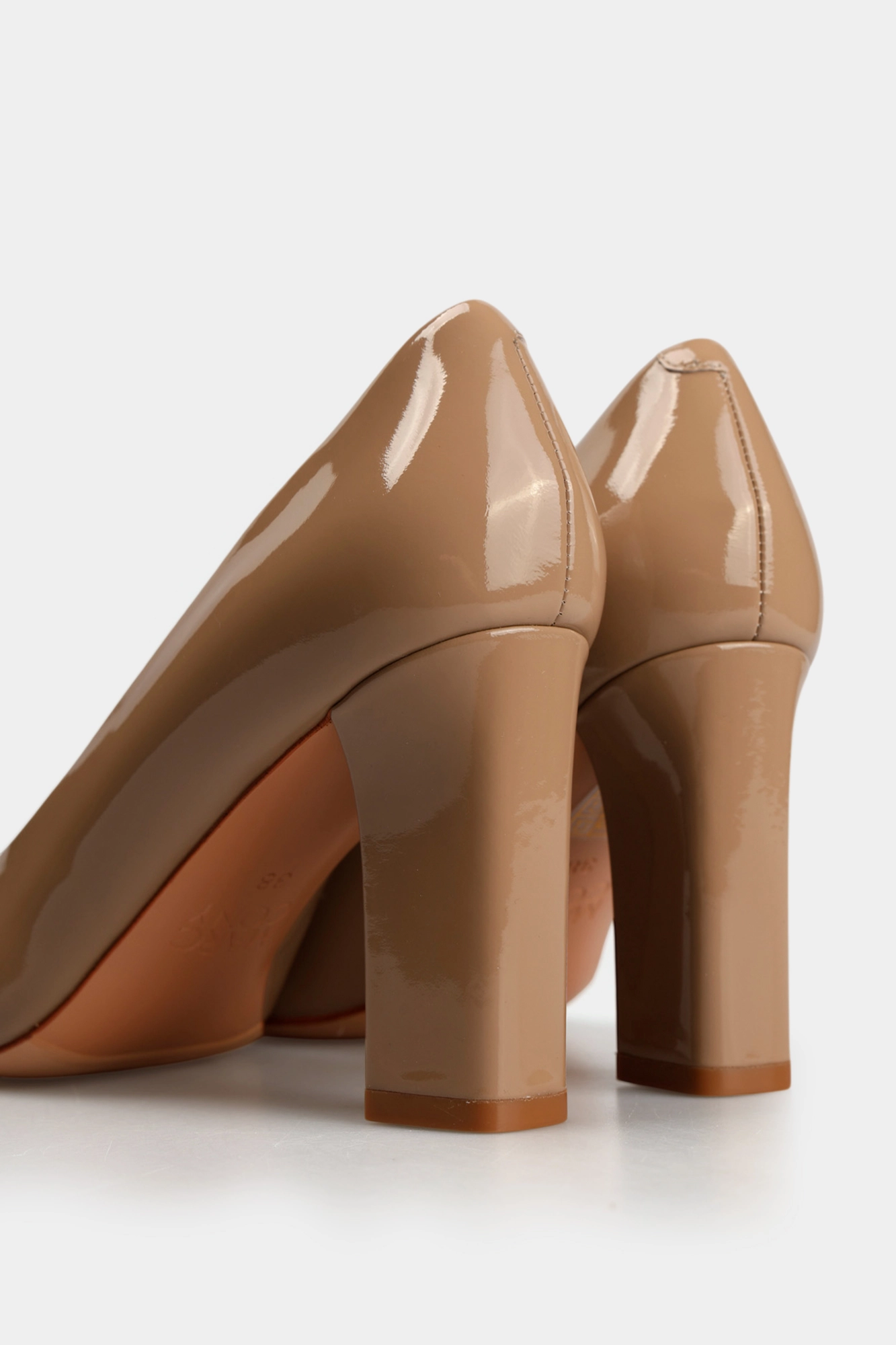 MCW047_01LK Туфли Marc Cony Бежевый