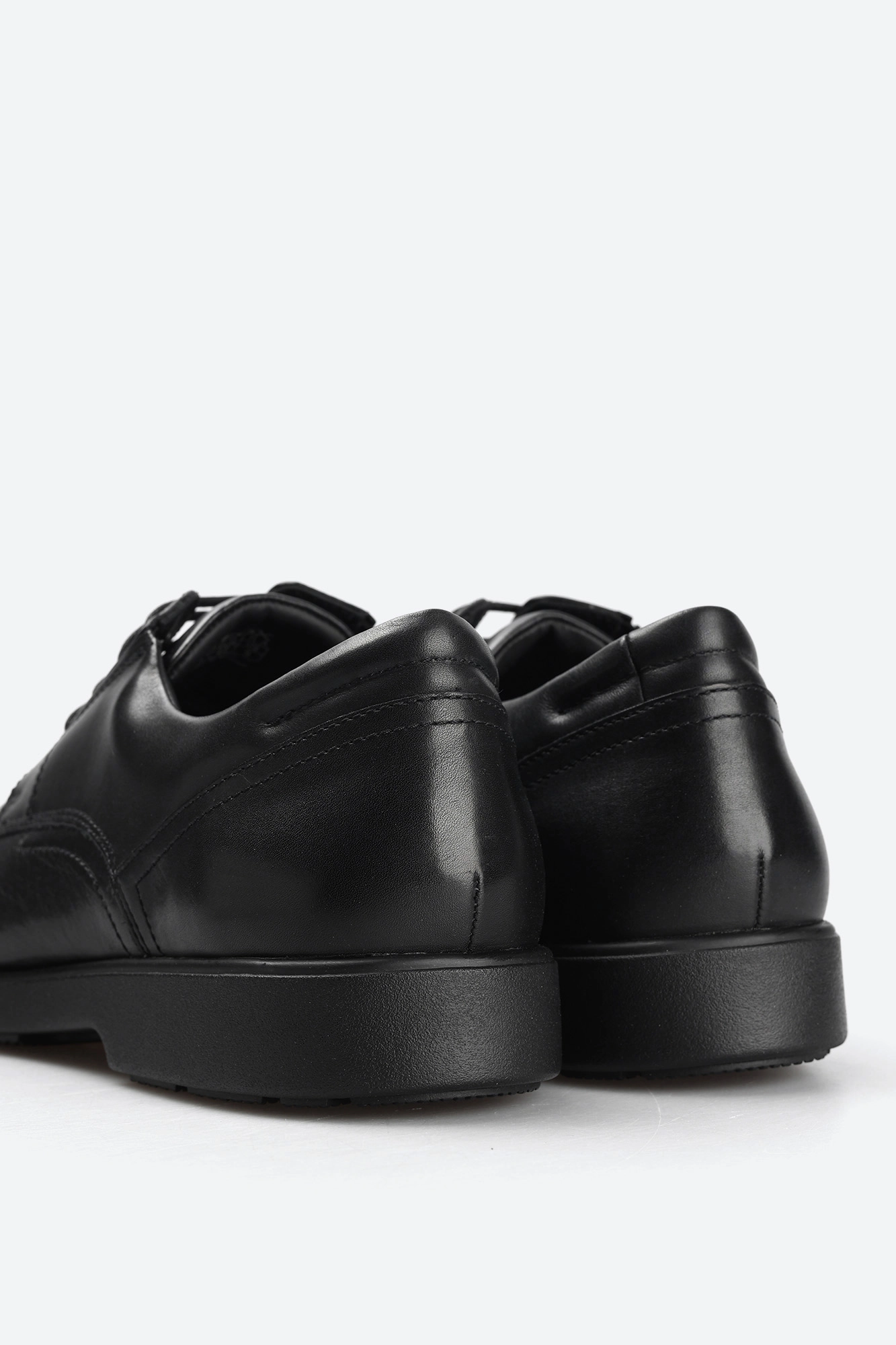 U35EMA00043C9 Туфли Geox Черный