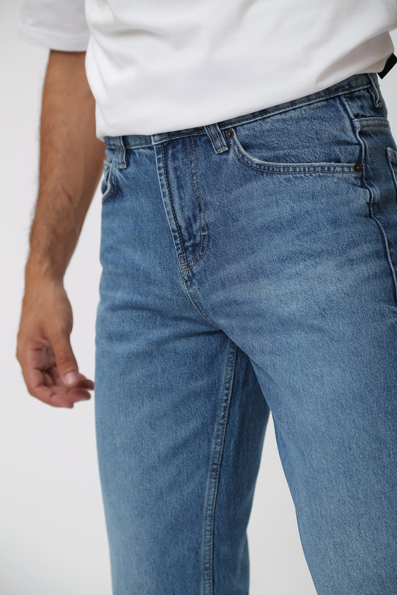 30039491_10016882 Джинсы Strellson Голубой