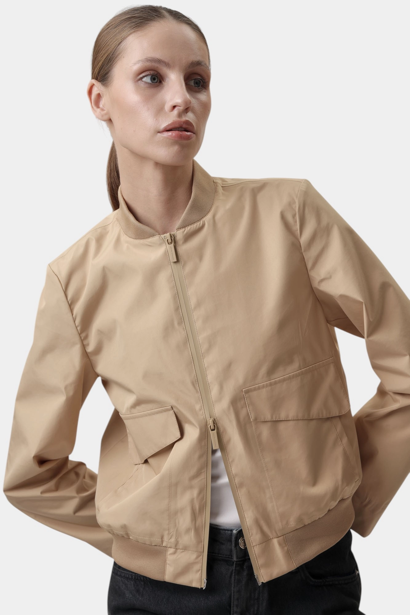 XW000418_AF12806 бомбер armani exchange 