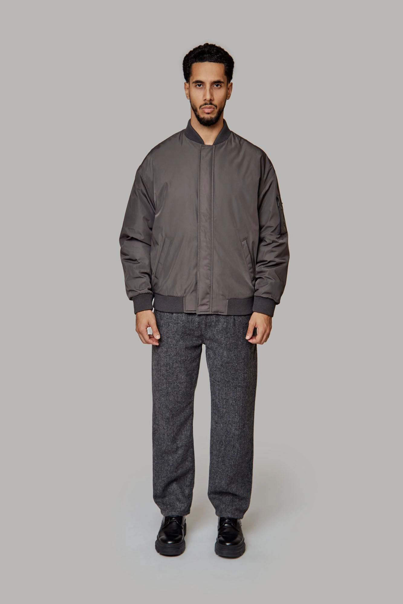 VM-CRI-52-328 Бомбер Van Mich Серый