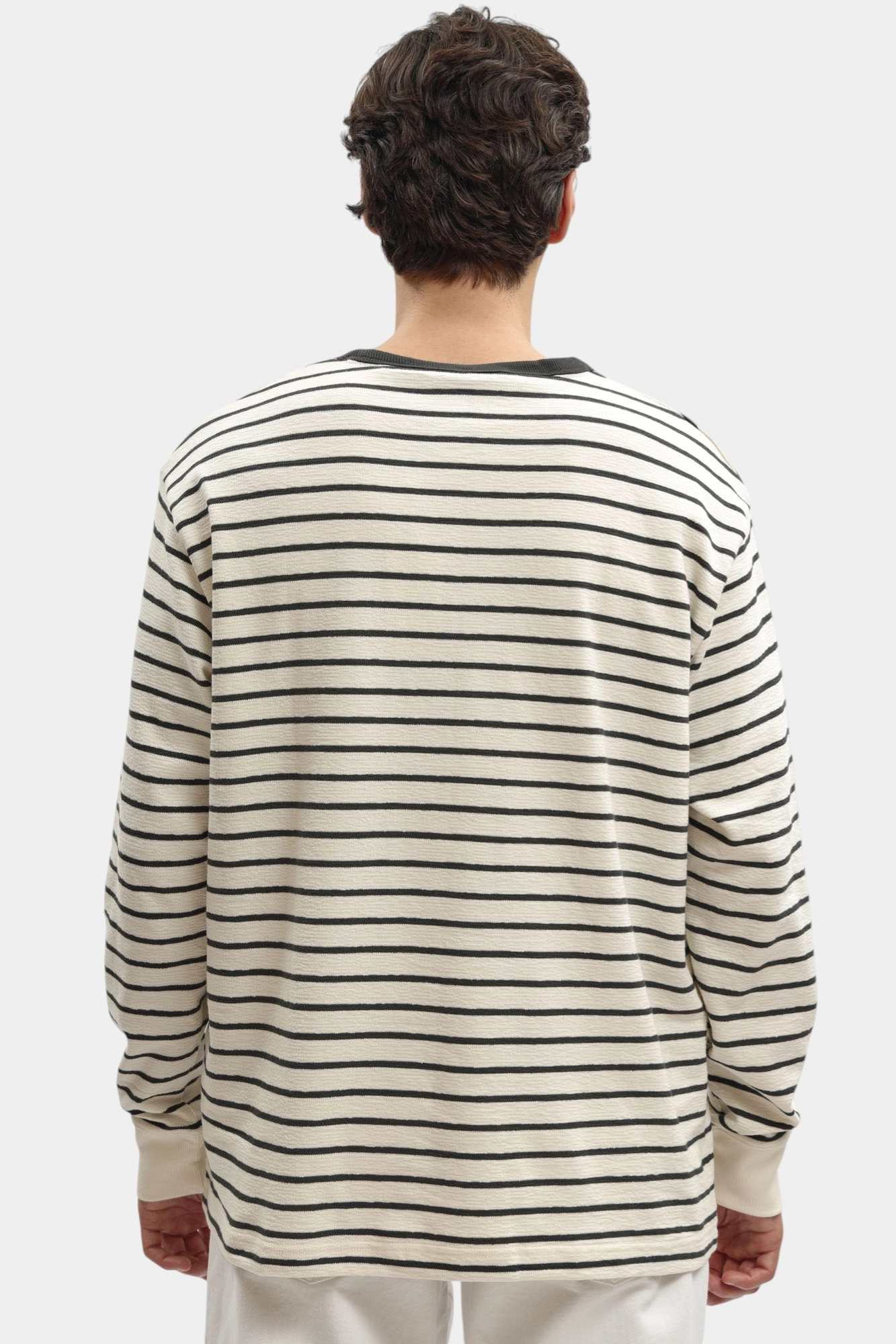 1017405 Лонгслив Mustang Белый