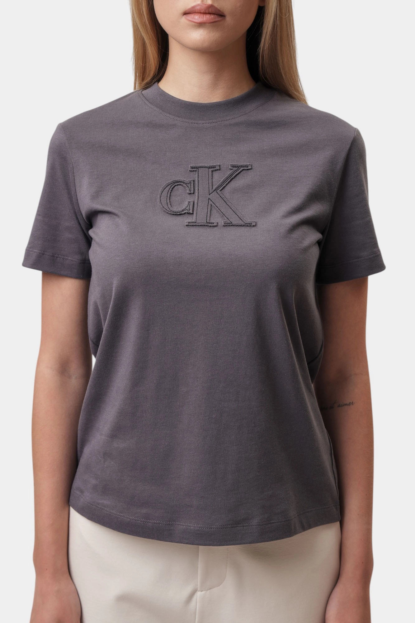 J20J225256 футболка calvin klein jeans 