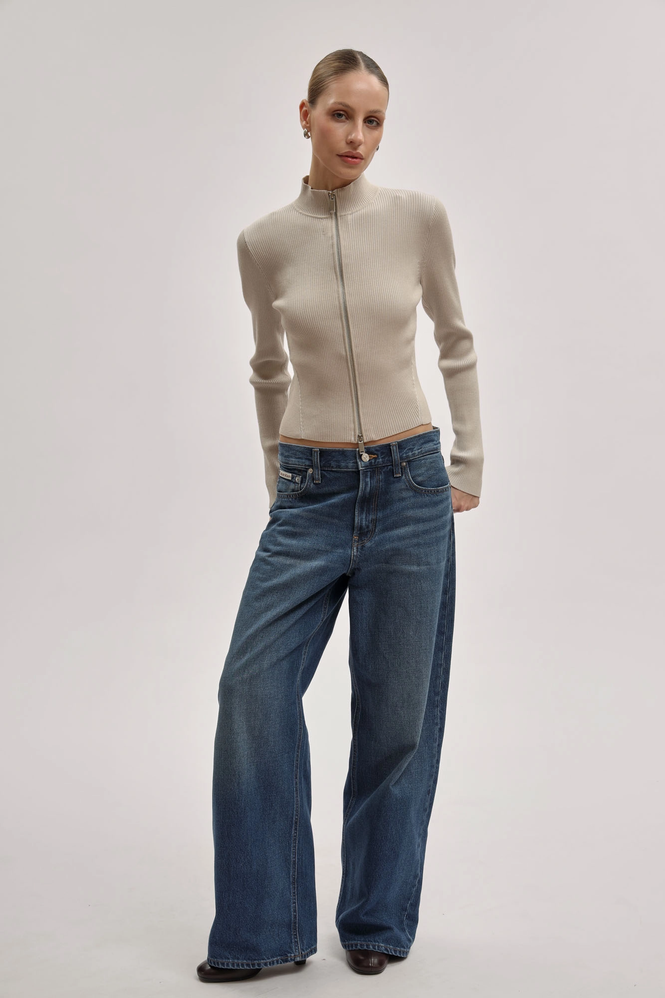 LV044D369G водолазка calvin klein jeans 