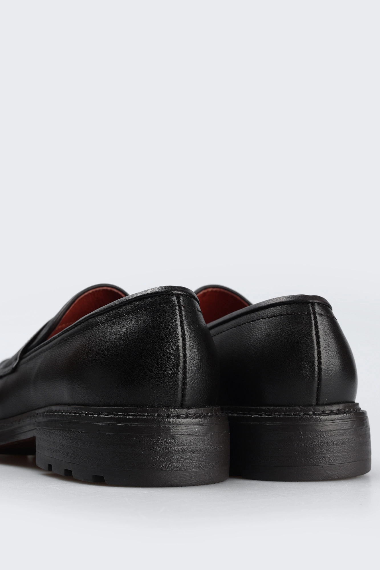 MC15848-ML/10 нат.кожа Полуботинки муж кожа кор. Лоферы Marc Cony Коричневый