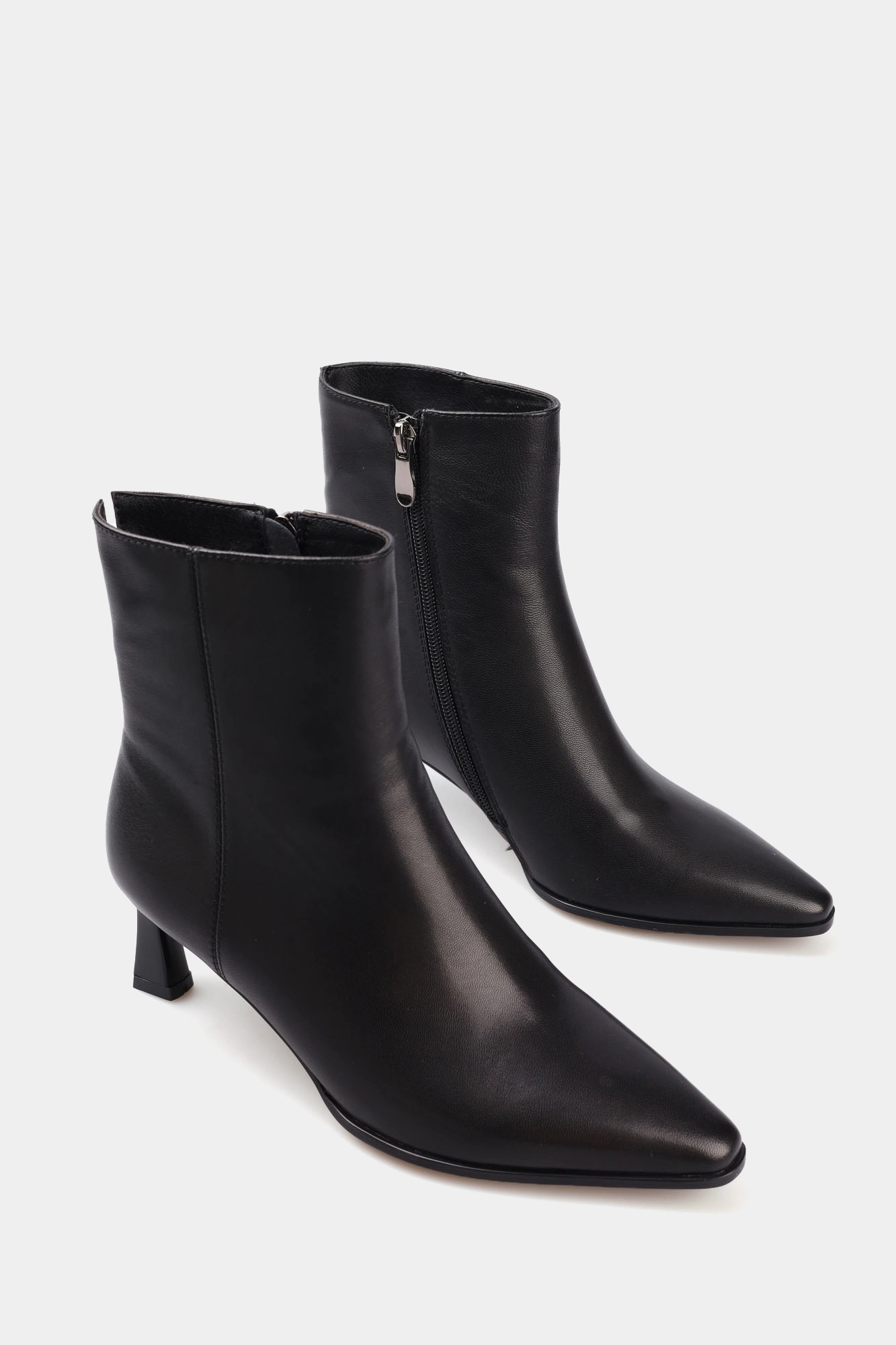 MC19753 Ботильоны Marc Cony Черный