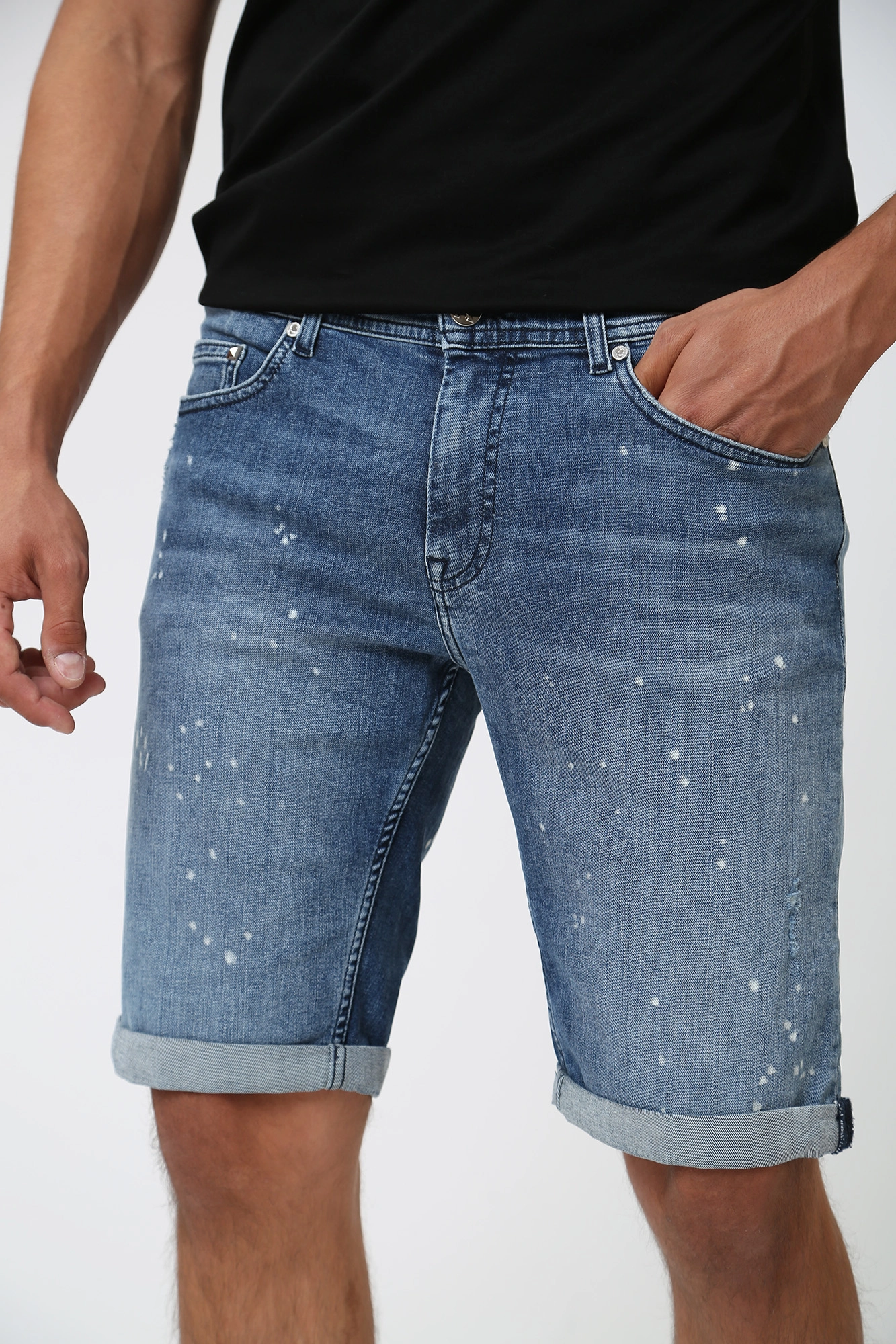 532832_265820 Шорты Karl Lagerfeld Синий