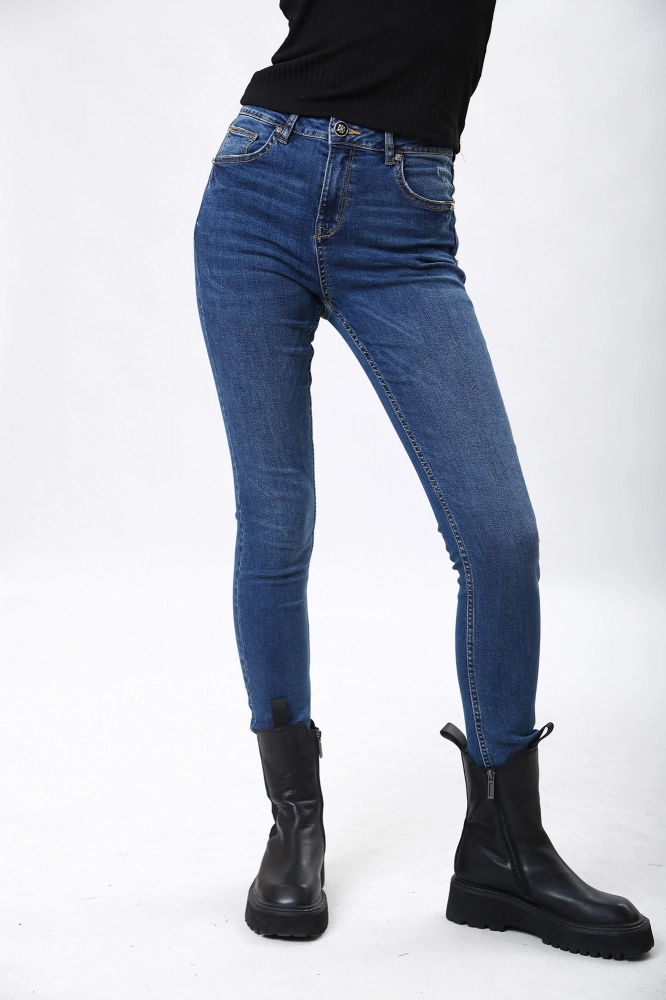 Кроссовки Armani Exchange  Белый