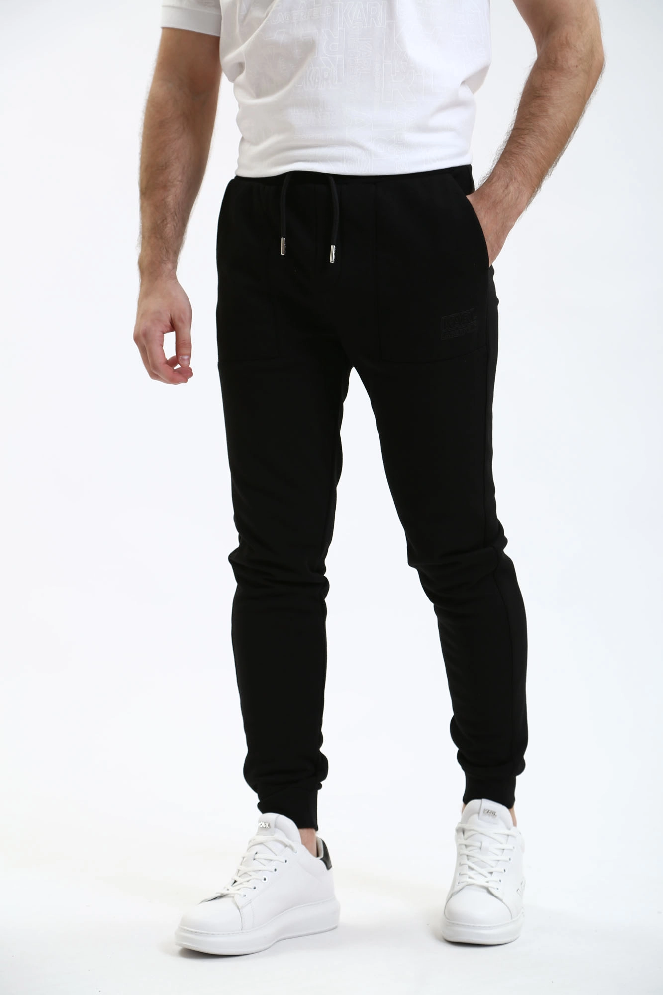 541900_705063 Брюки спортивные Karl Lagerfeld Черный