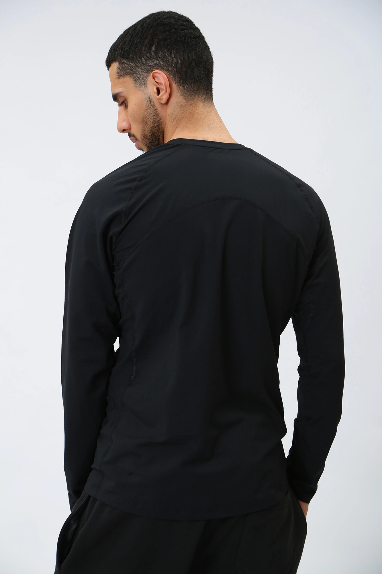 2012331 Джемпер термобелье M Omni-Heat Infinity Knit LS Crew Columbia Черный
