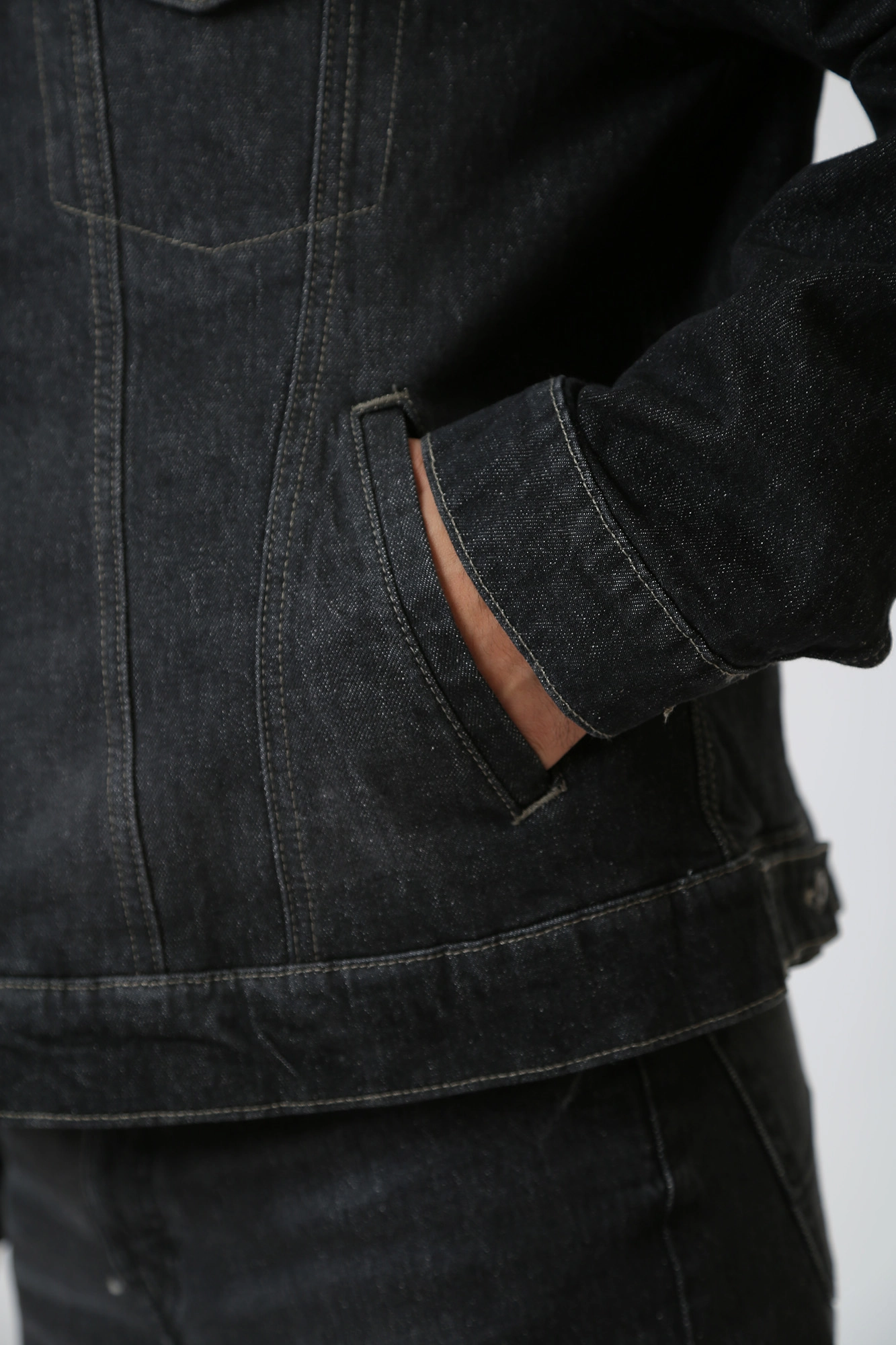 1014619-4000 Куртка джинсовая утепленная Mustang Черный