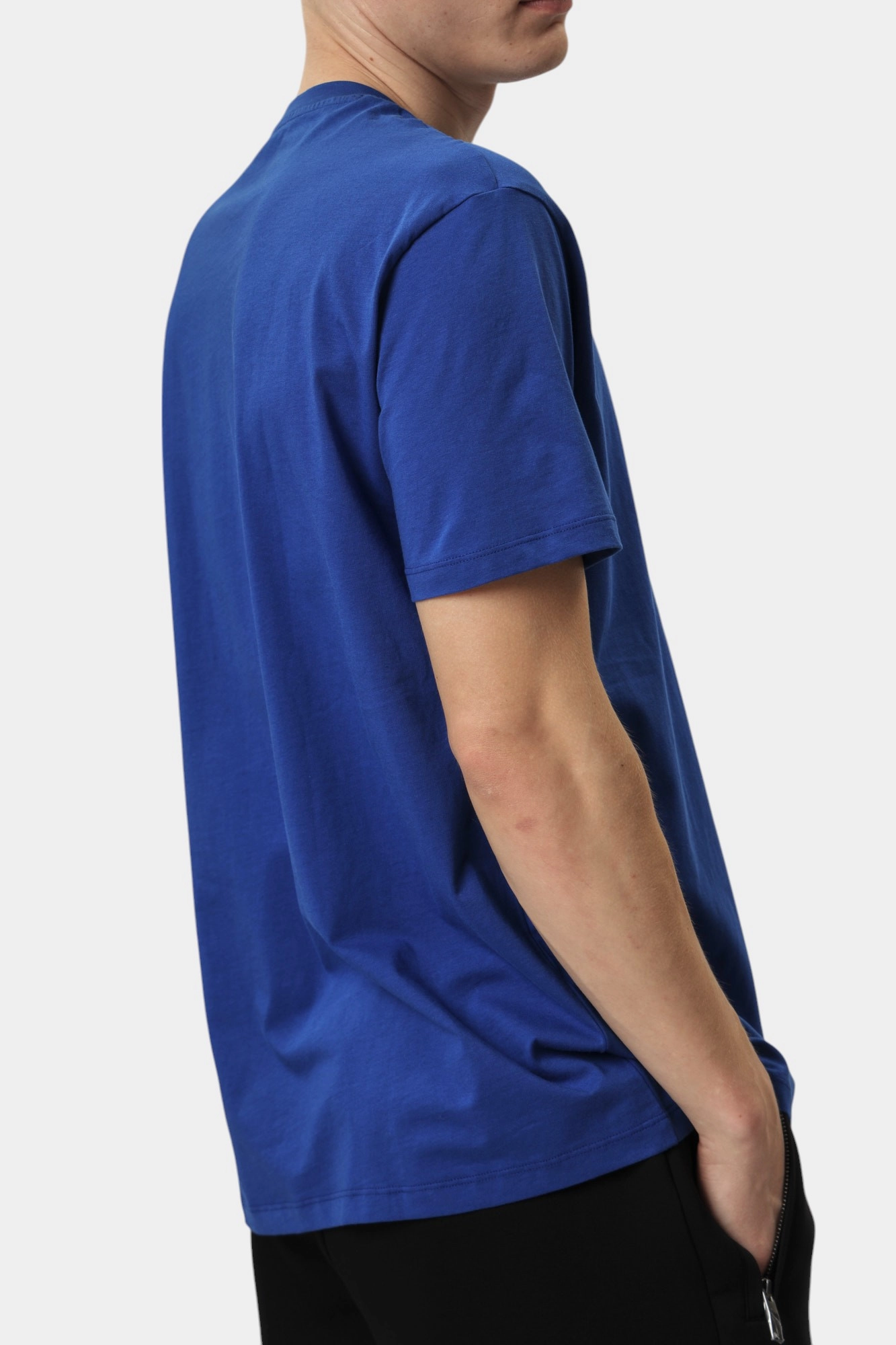 XM000767_AF12308 Футболка Armani Exchange Синий