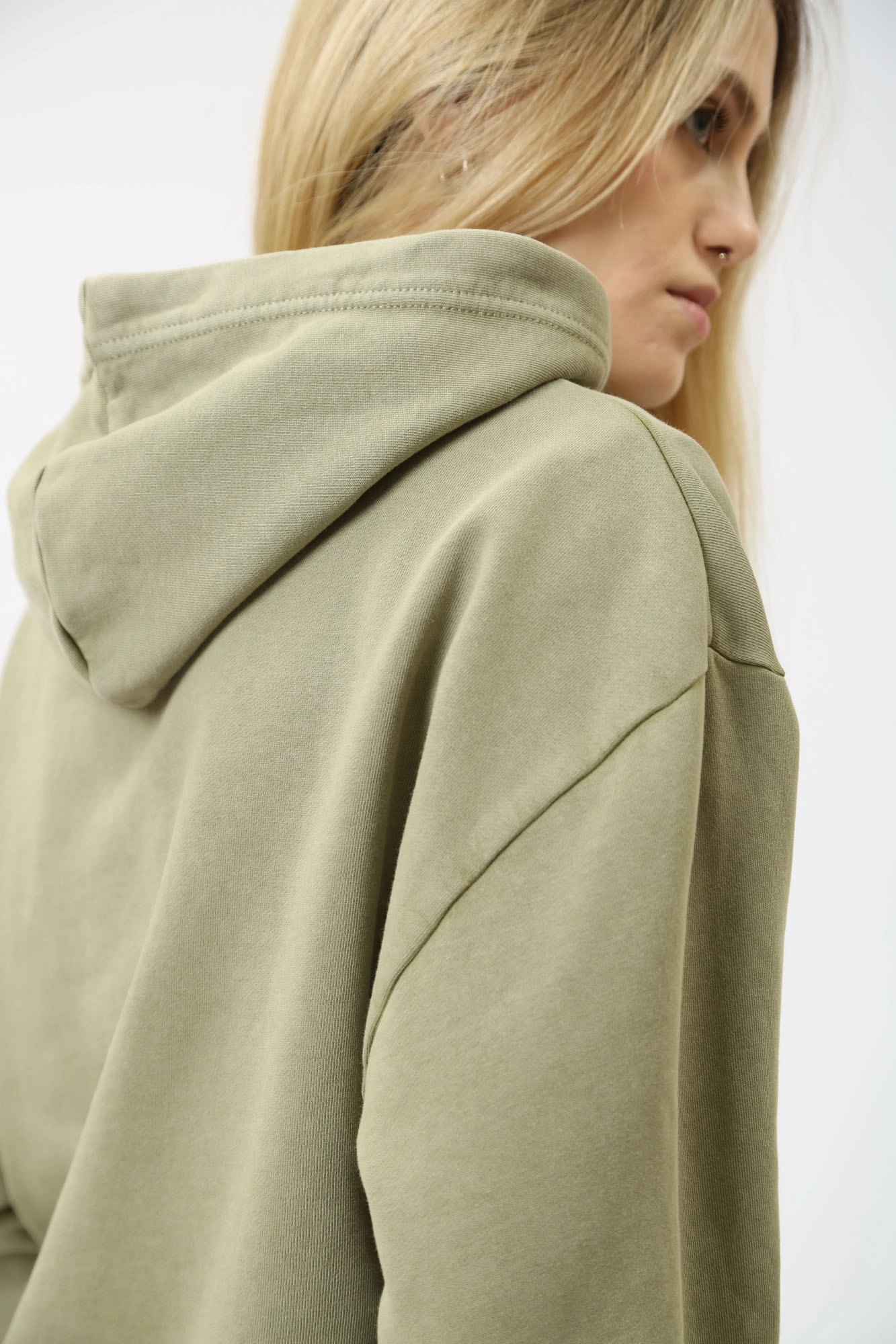 J20J223082 худи calvin klein jeans