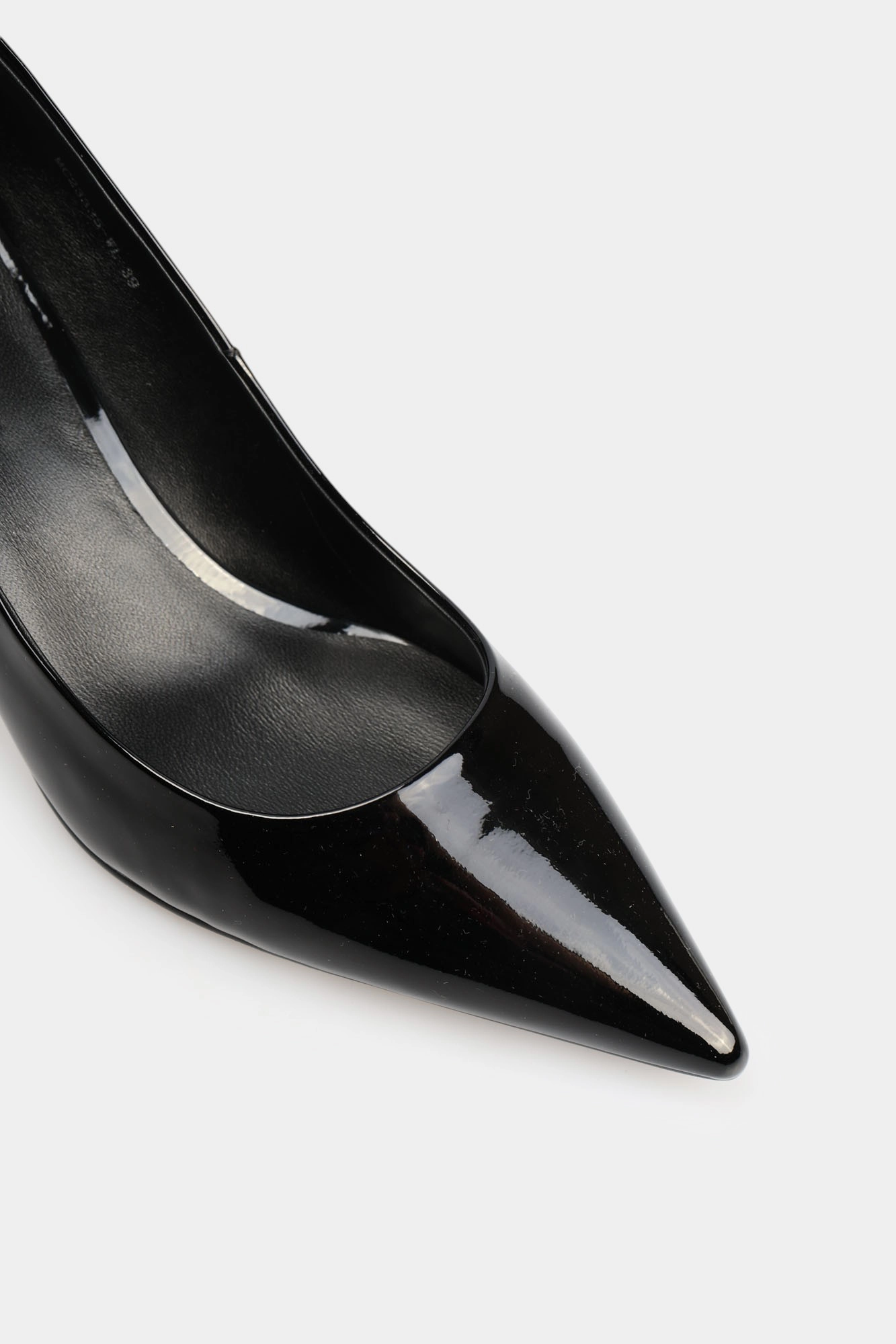 MC2333 Туфли лодочки Marc Cony Черный