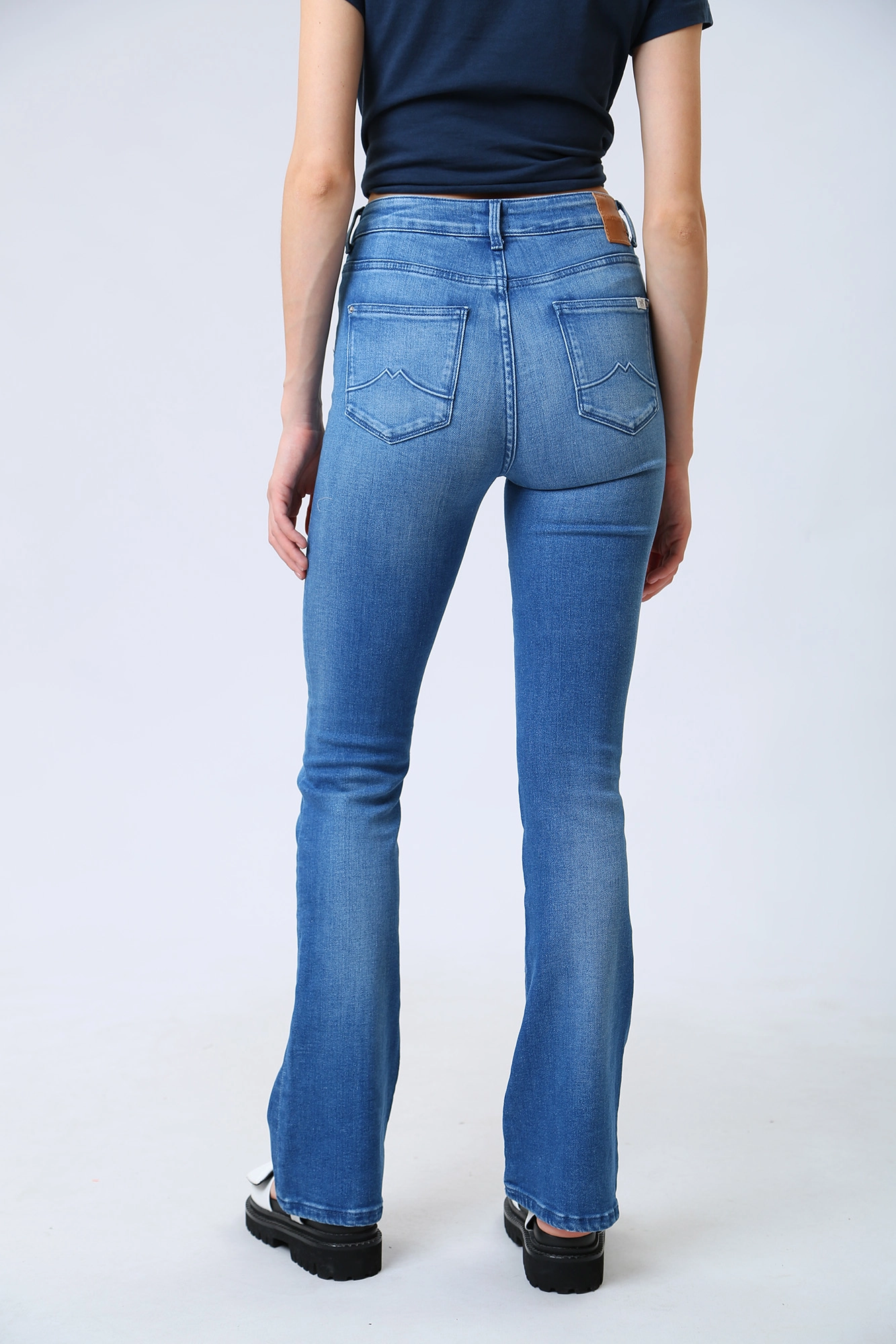 1013464-5000 джинсы georgia skinny flared mustang 
