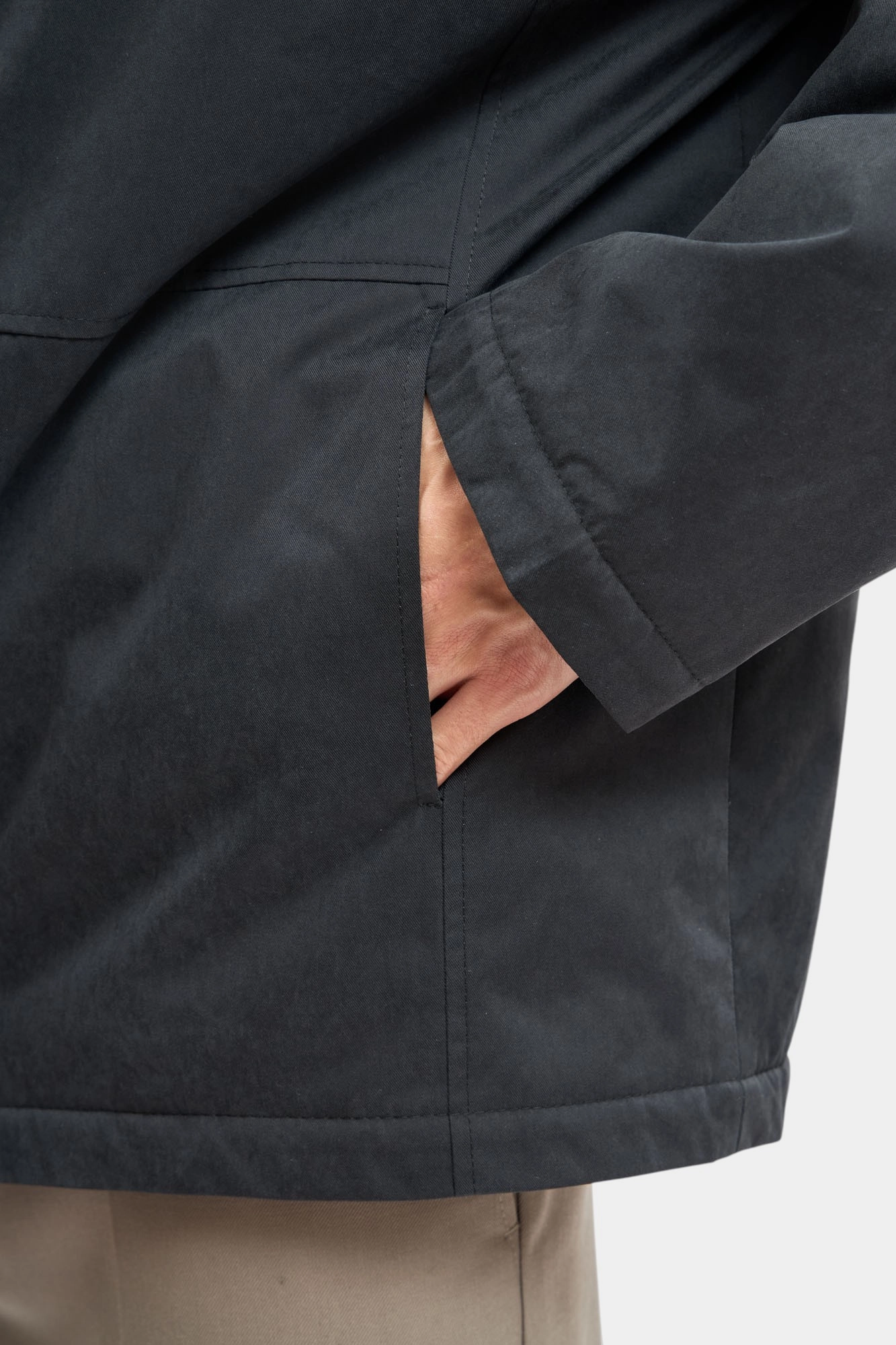 M-252-P-56-2402 Куртка The Hills Черный