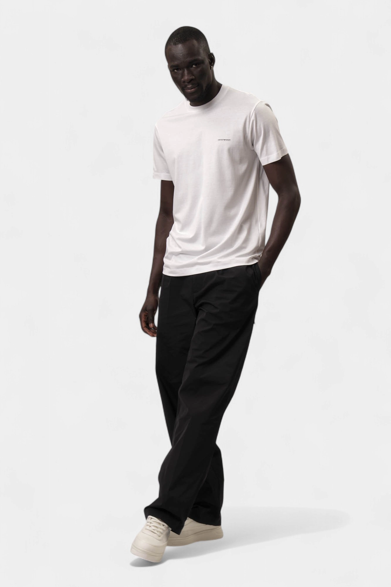 8N1TD8_1JUVZ Футболка Emporio Armani Белый